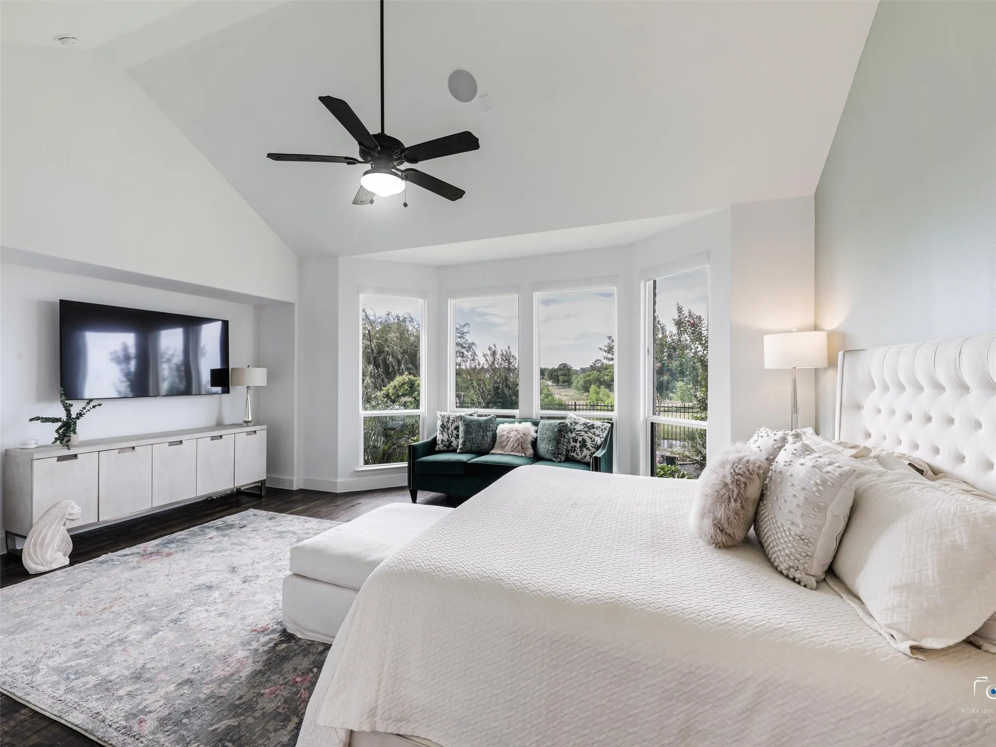 Single Family Residence For Sale in Denton County , 3900 Pepper Grass Lane, Prosper, Texas 75078, 4 Bedroom, 4 Bathroom, 3 Garage spaces, 3,660 Sqft, built in 2018, mls#21379909, Real Estate Agent in Prosper, Homes For Sale in Denton county, Homes For Sale in Prosper, Realtor in Prosper Texas, Real Estate Brokerage Independent Realty Texas, Luminita Cordes Realtor