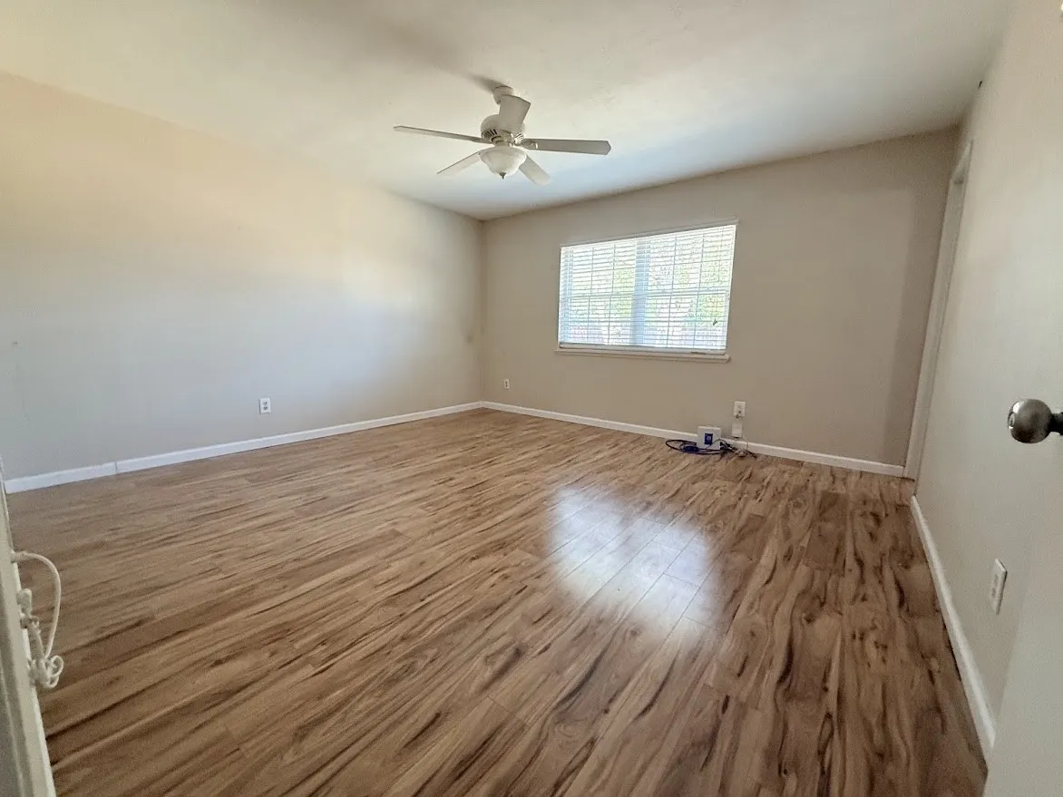 Single Family Residence For Rent in Collin County , 1008 S Jupiter Road, Allen, Texas 75002, 3 Bedroom, 2 Bathroom, 1 Garage spaces, 1,255 Sqft, built in 1977, mls#21382401, Real Estate Agent in Allen, Homes For Rent in Collin county, Homes For Rent in Allen, Realtor in Allen Texas, Real Estate Brokerage Independent Realty Texas, Luminita Cordes Realtor