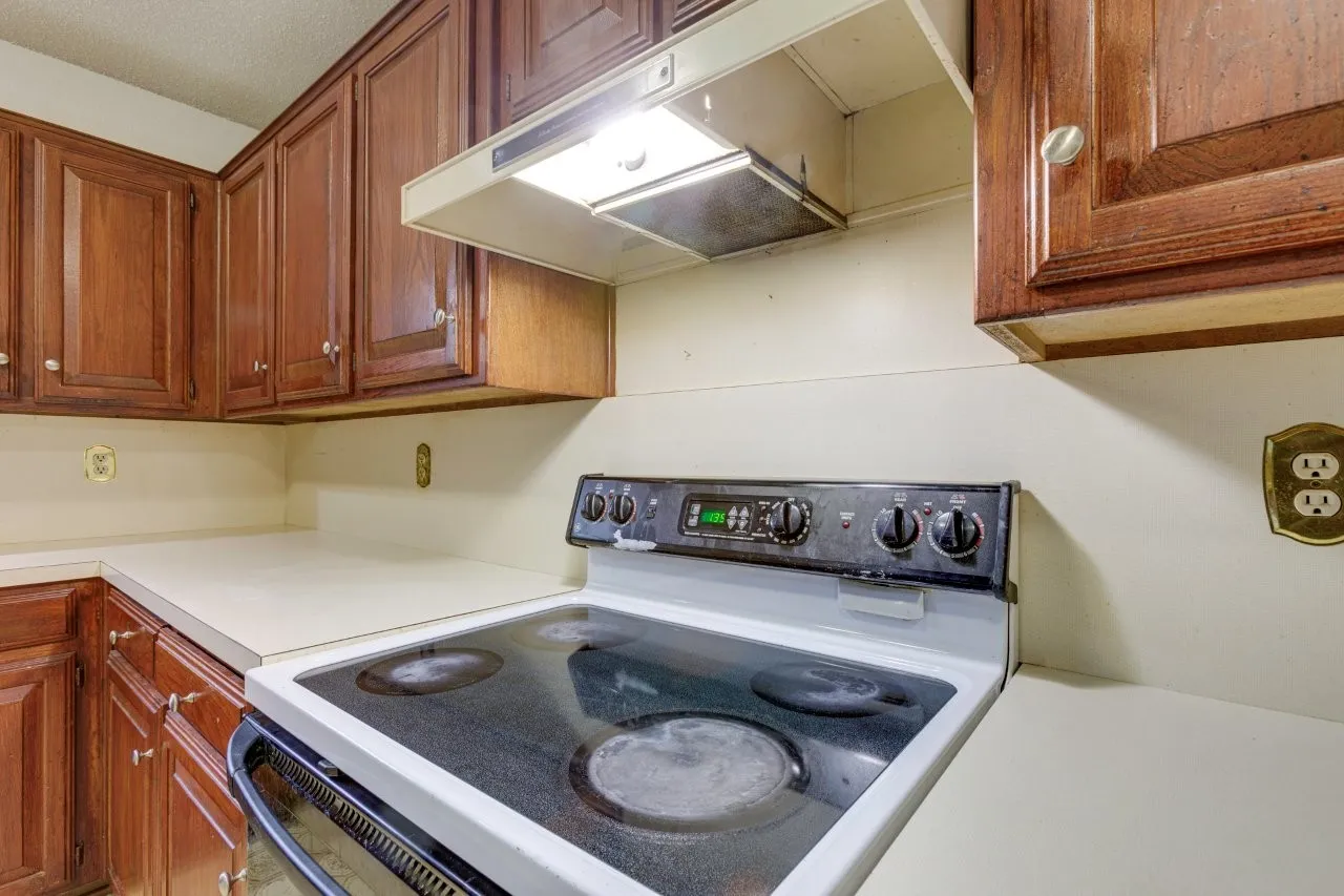 Single Family Residence For Rent in Dallas County , 902 Wayne Avenue, Duncanville, Texas 75137, 3 Bedroom, 2 Bathroom, 2 Garage spaces, 1,544 Sqft, built in 1985, mls#21381427, Real Estate Agent in Duncanville, Homes For Rent in Dallas county, Homes For Rent in Duncanville, Realtor in Duncanville Texas, Real Estate Brokerage Independent Realty Texas, Luminita Cordes Realtor