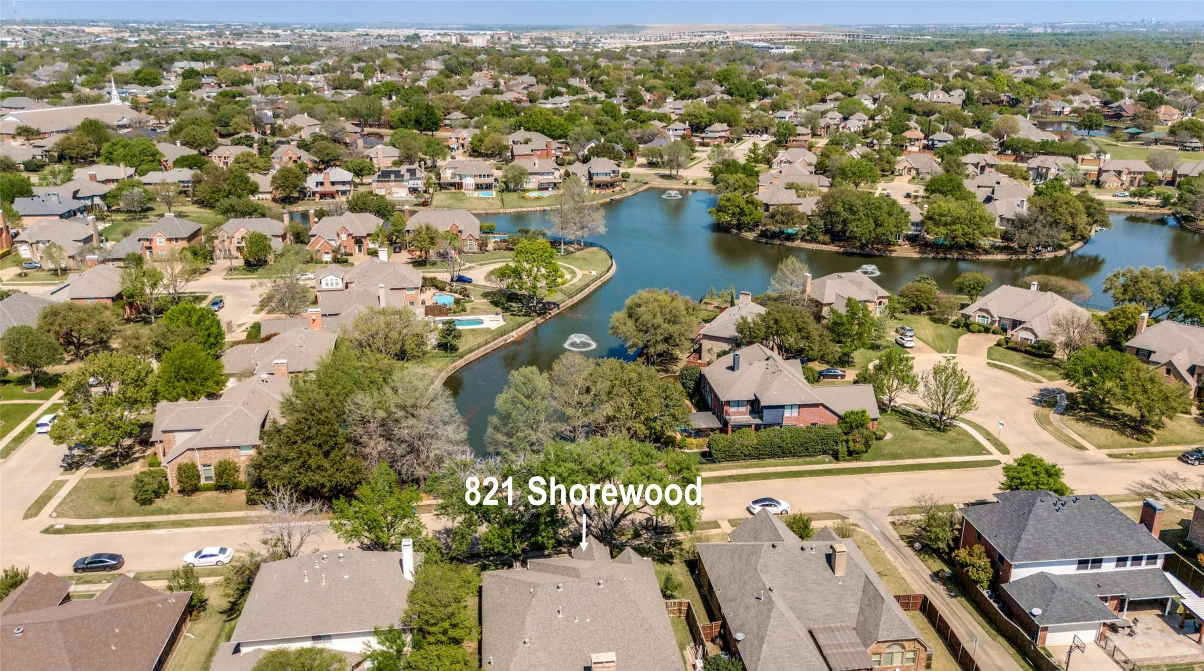 Single Family Residence For Sale in Dallas County , 821 Shorewood Drive, Coppell, Texas 75019, 4 Bedroom, 3 Bathroom, 2 Garage spaces, 2,664 Sqft, built in 1993, mls#21381822, Real Estate Agent in Coppell, Homes For Sale in Dallas county, Homes For Sale in Coppell, Realtor in Coppell Texas, Real Estate Brokerage Independent Realty Texas, Luminita Cordes Realtor