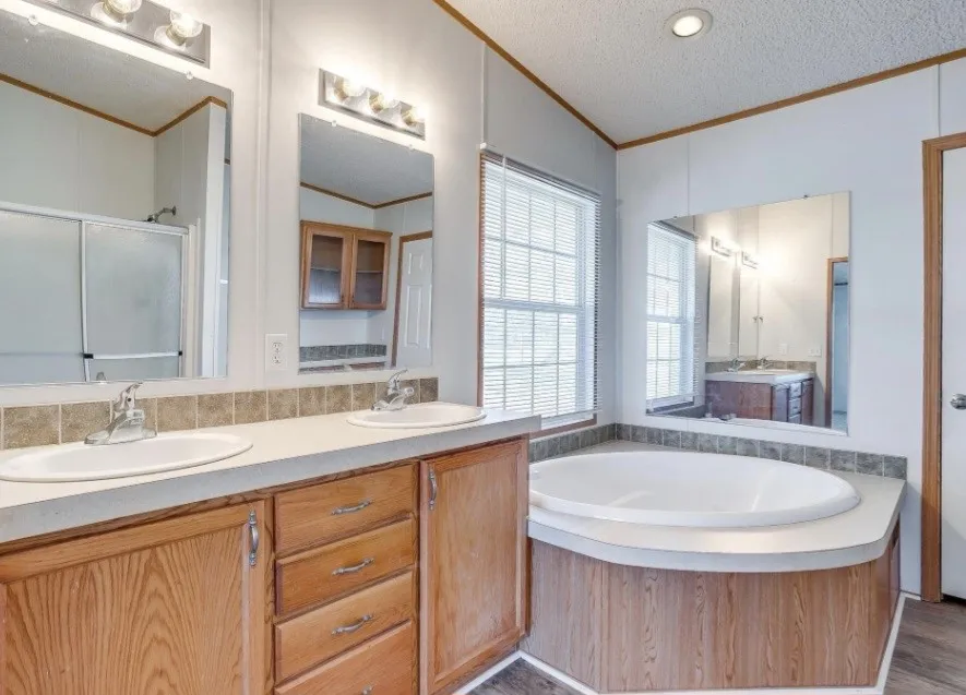 Manufactured Home For Rent in Wise County , 185 County Road 4869, Azle, Texas 76020, 4 Bedroom, 2 Bathroom, Garage spaces, 1,980 Sqft, built in 2004, mls#21369275, Real Estate Agent in Azle, Homes For Rent in Wise county, Homes For Rent in Azle, Realtor in Azle Texas, Real Estate Brokerage Independent Realty Texas, Luminita Cordes Realtor