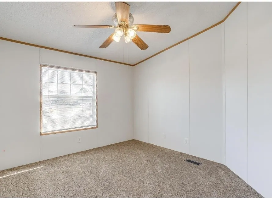 Manufactured Home For Rent in Wise County , 185 County Road 4869, Azle, Texas 76020, 4 Bedroom, 2 Bathroom, Garage spaces, 1,980 Sqft, built in 2004, mls#21369275, Real Estate Agent in Azle, Homes For Rent in Wise county, Homes For Rent in Azle, Realtor in Azle Texas, Real Estate Brokerage Independent Realty Texas, Luminita Cordes Realtor