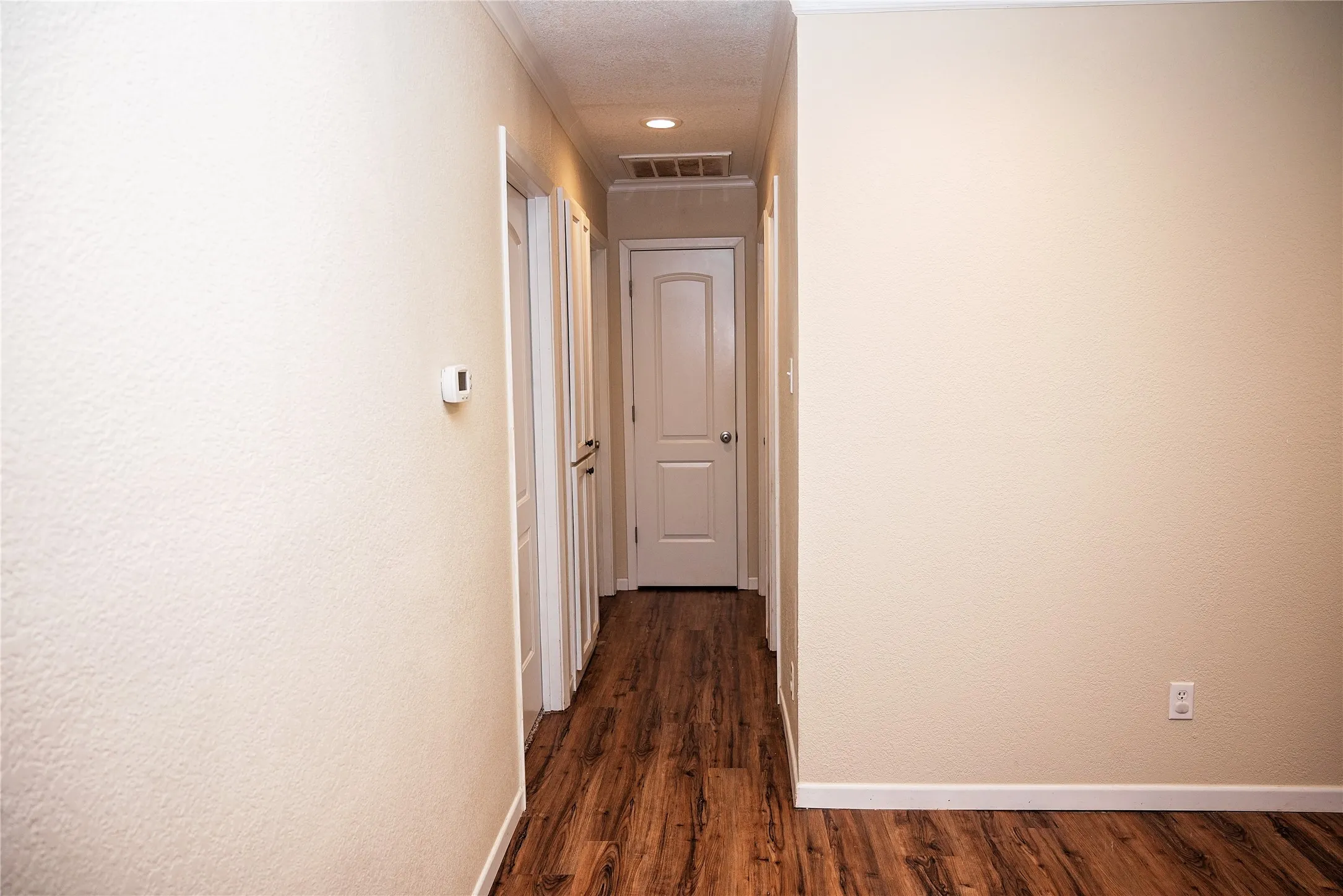 Single Family Residence For Sale in Eastland County , 1102 Conner, Eastland, Texas 76448, 3 Bedroom, 2 Bathroom, Garage spaces, 1,433 Sqft, built in 1978, mls#21382423, Real Estate Agent in Eastland, Homes For Sale in Eastland county, Homes For Sale in Eastland, Realtor in Eastland Texas, Real Estate Brokerage Independent Realty Texas, Luminita Cordes Realtor