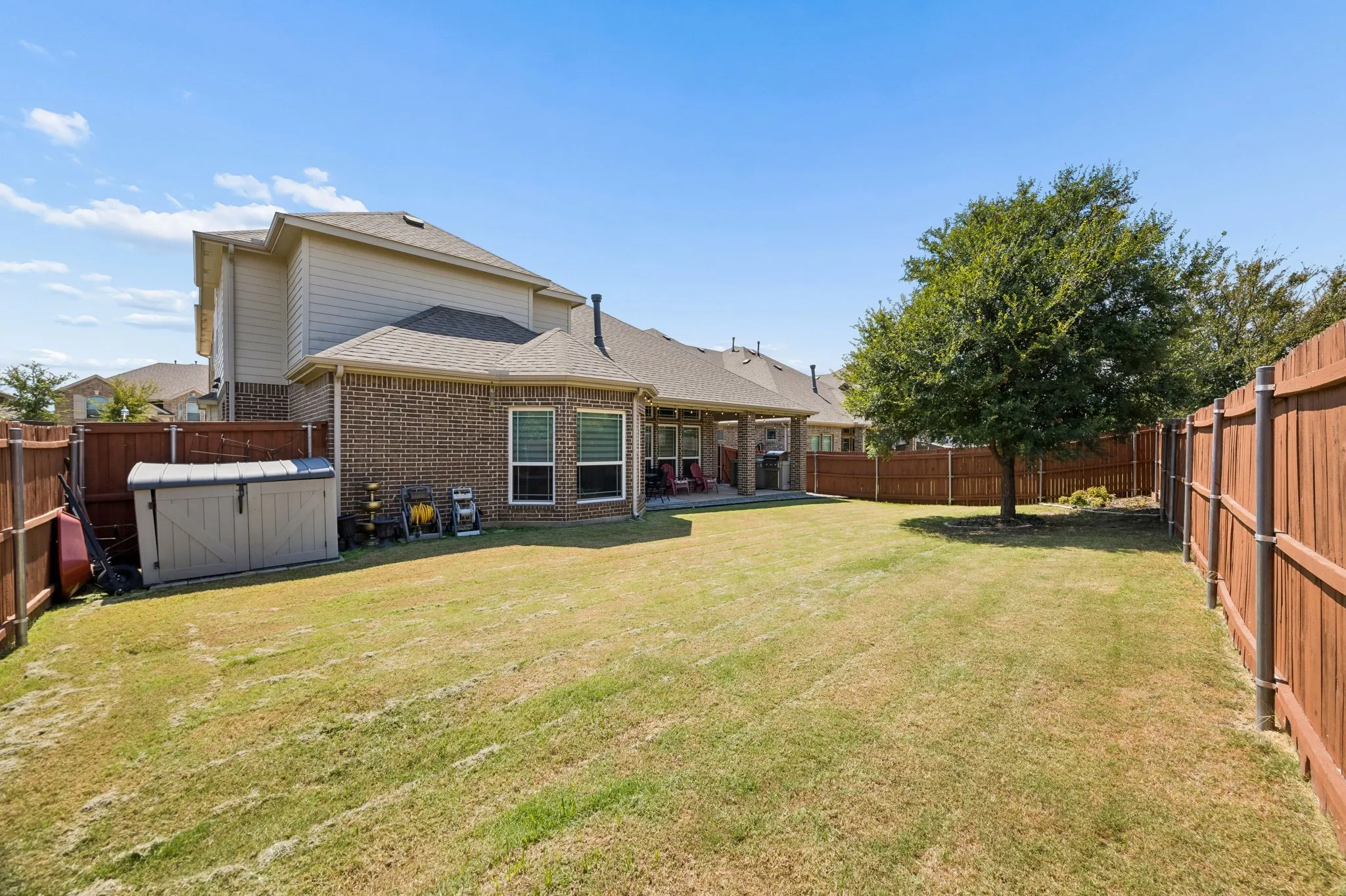 Single Family Residence For Sale in Collin County , 1301 Baynes Drive, Mc Kinney, Texas 75071, 5 Bedroom, 4 Bathroom, 2 Garage spaces, 4,293 Sqft, built in 2018, mls#21380503, Real Estate Agent in Mc Kinney, Homes For Sale in Collin county, Homes For Sale in Mc Kinney, Realtor in Mc Kinney Texas, Real Estate Brokerage Independent Realty Texas, Luminita Cordes Realtor