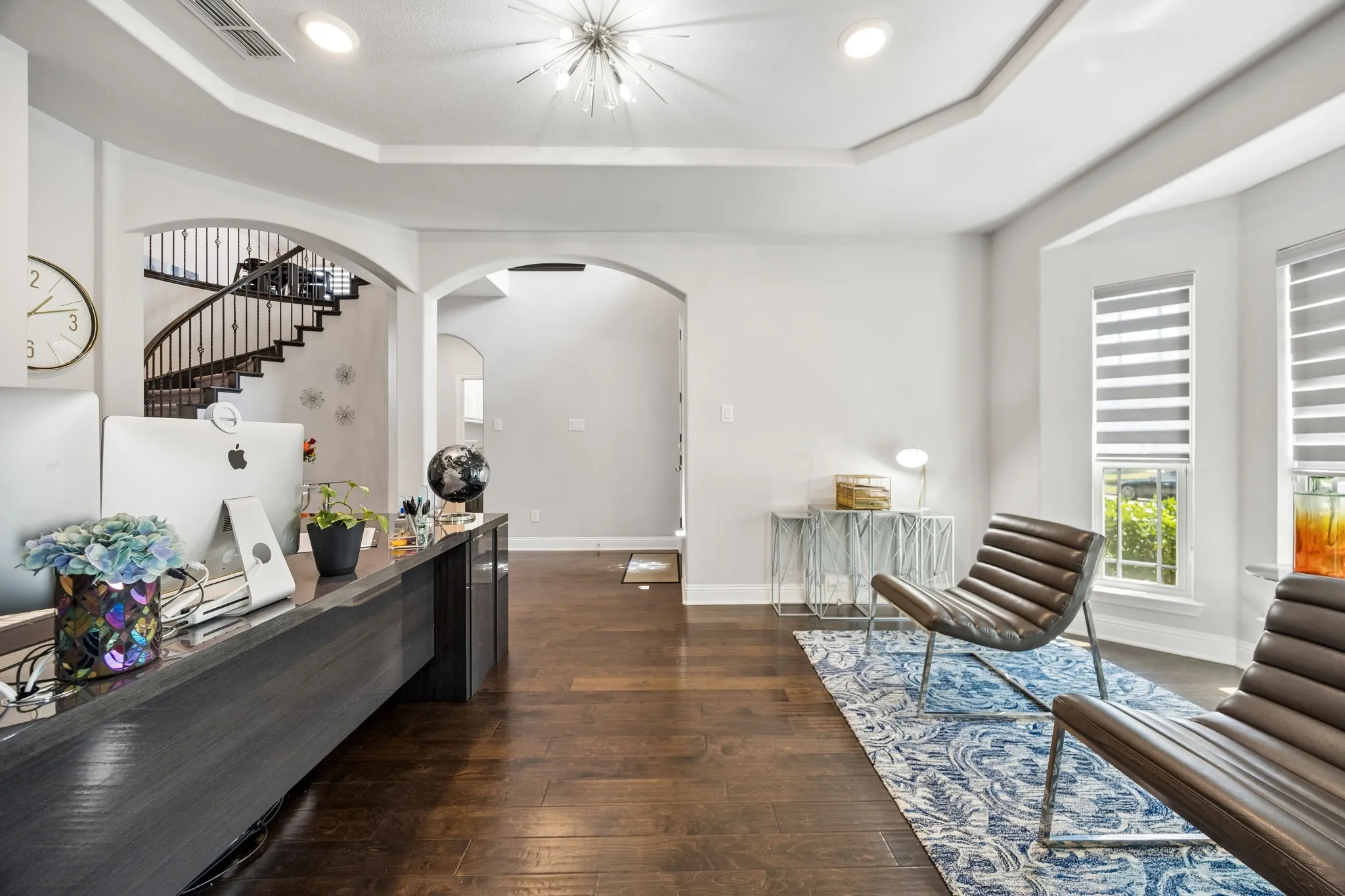 Single Family Residence For Sale in Collin County , 1301 Baynes Drive, Mc Kinney, Texas 75071, 5 Bedroom, 4 Bathroom, 2 Garage spaces, 4,293 Sqft, built in 2018, mls#21380503, Real Estate Agent in Mc Kinney, Homes For Sale in Collin county, Homes For Sale in Mc Kinney, Realtor in Mc Kinney Texas, Real Estate Brokerage Independent Realty Texas, Luminita Cordes Realtor