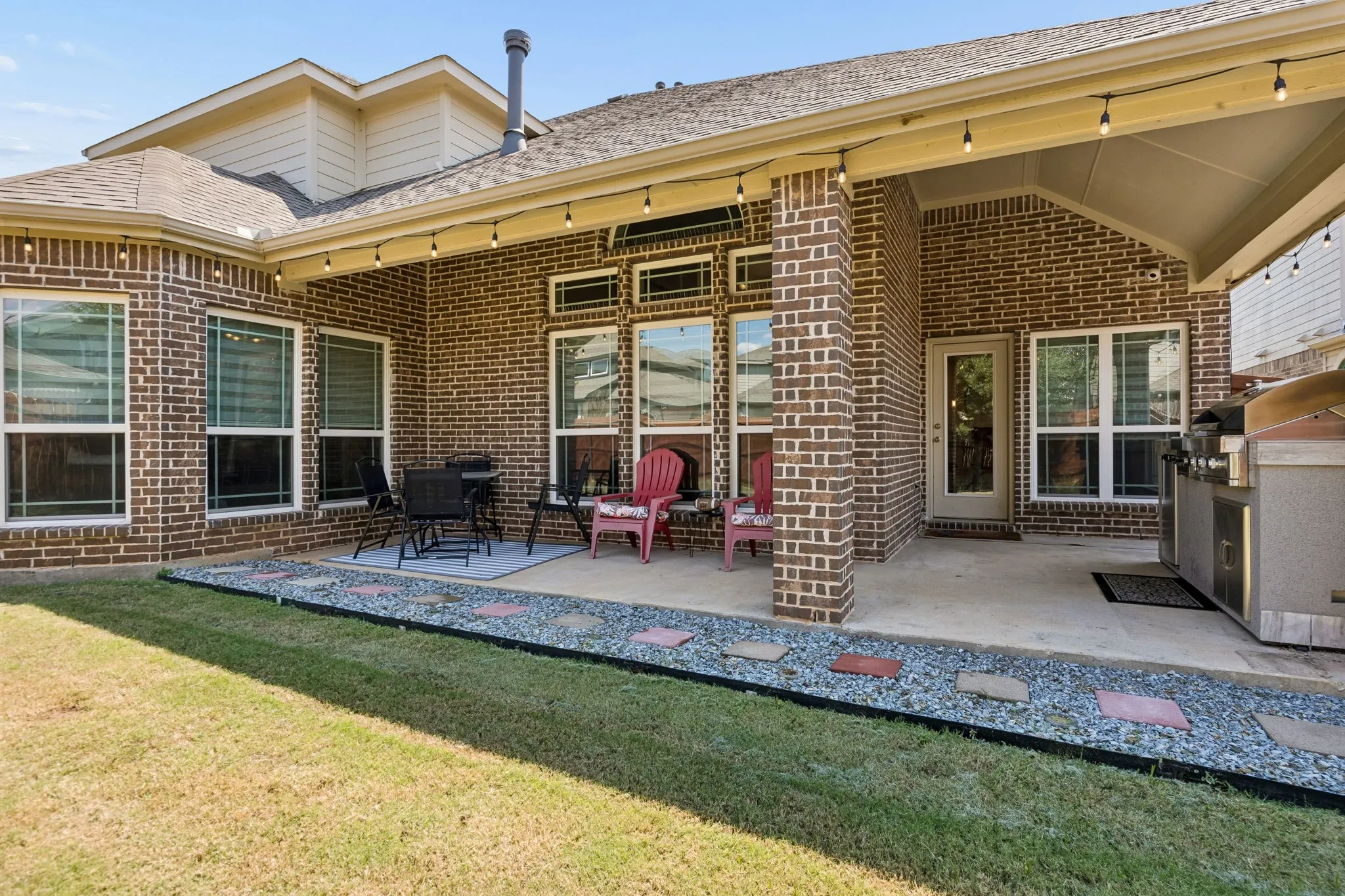 Single Family Residence For Sale in Collin County , 1301 Baynes Drive, Mc Kinney, Texas 75071, 5 Bedroom, 4 Bathroom, 2 Garage spaces, 4,293 Sqft, built in 2018, mls#21380503, Real Estate Agent in Mc Kinney, Homes For Sale in Collin county, Homes For Sale in Mc Kinney, Realtor in Mc Kinney Texas, Real Estate Brokerage Independent Realty Texas, Luminita Cordes Realtor
