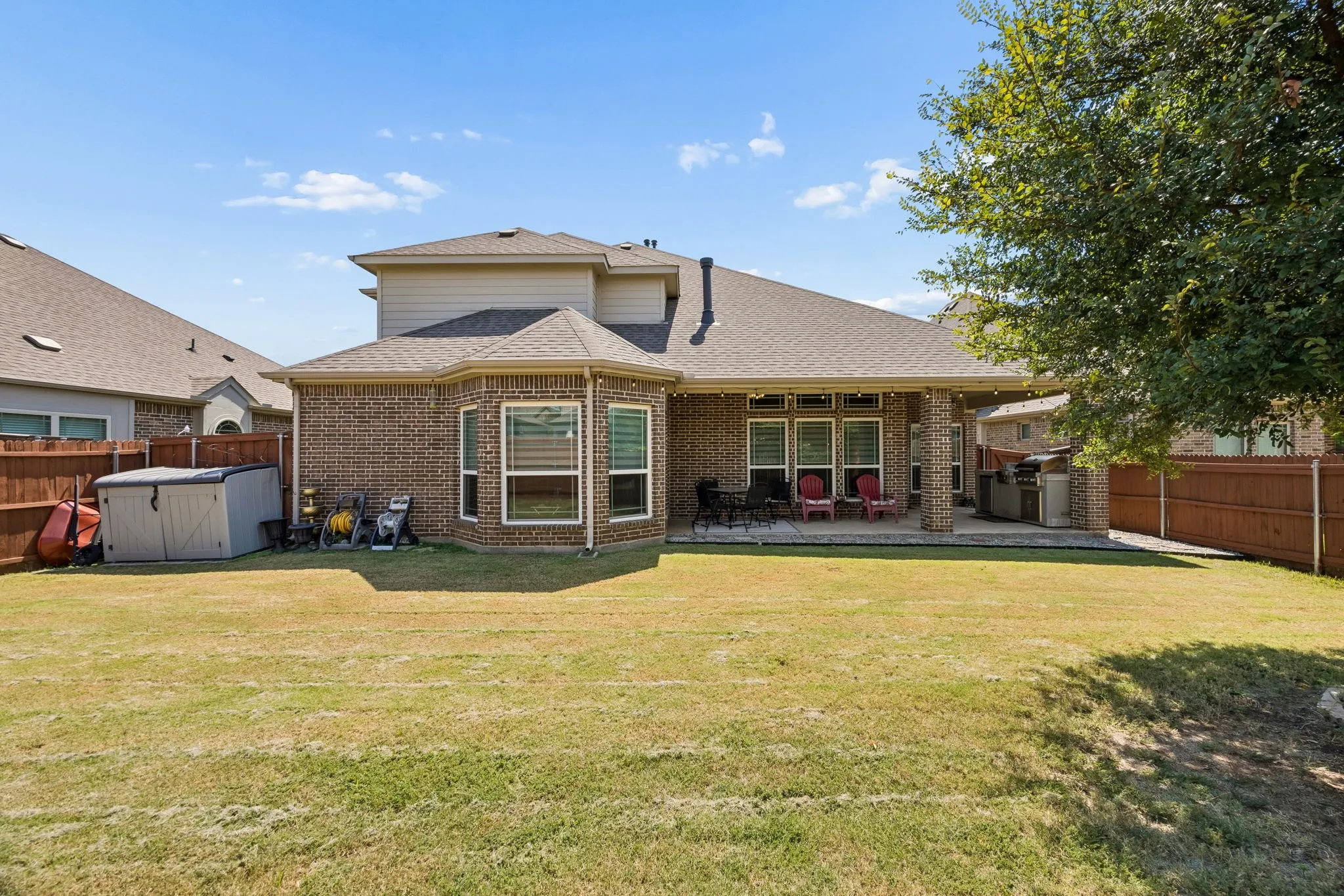 Single Family Residence For Sale in Collin County , 1301 Baynes Drive, Mc Kinney, Texas 75071, 5 Bedroom, 4 Bathroom, 2 Garage spaces, 4,293 Sqft, built in 2018, mls#21380503, Real Estate Agent in Mc Kinney, Homes For Sale in Collin county, Homes For Sale in Mc Kinney, Realtor in Mc Kinney Texas, Real Estate Brokerage Independent Realty Texas, Luminita Cordes Realtor