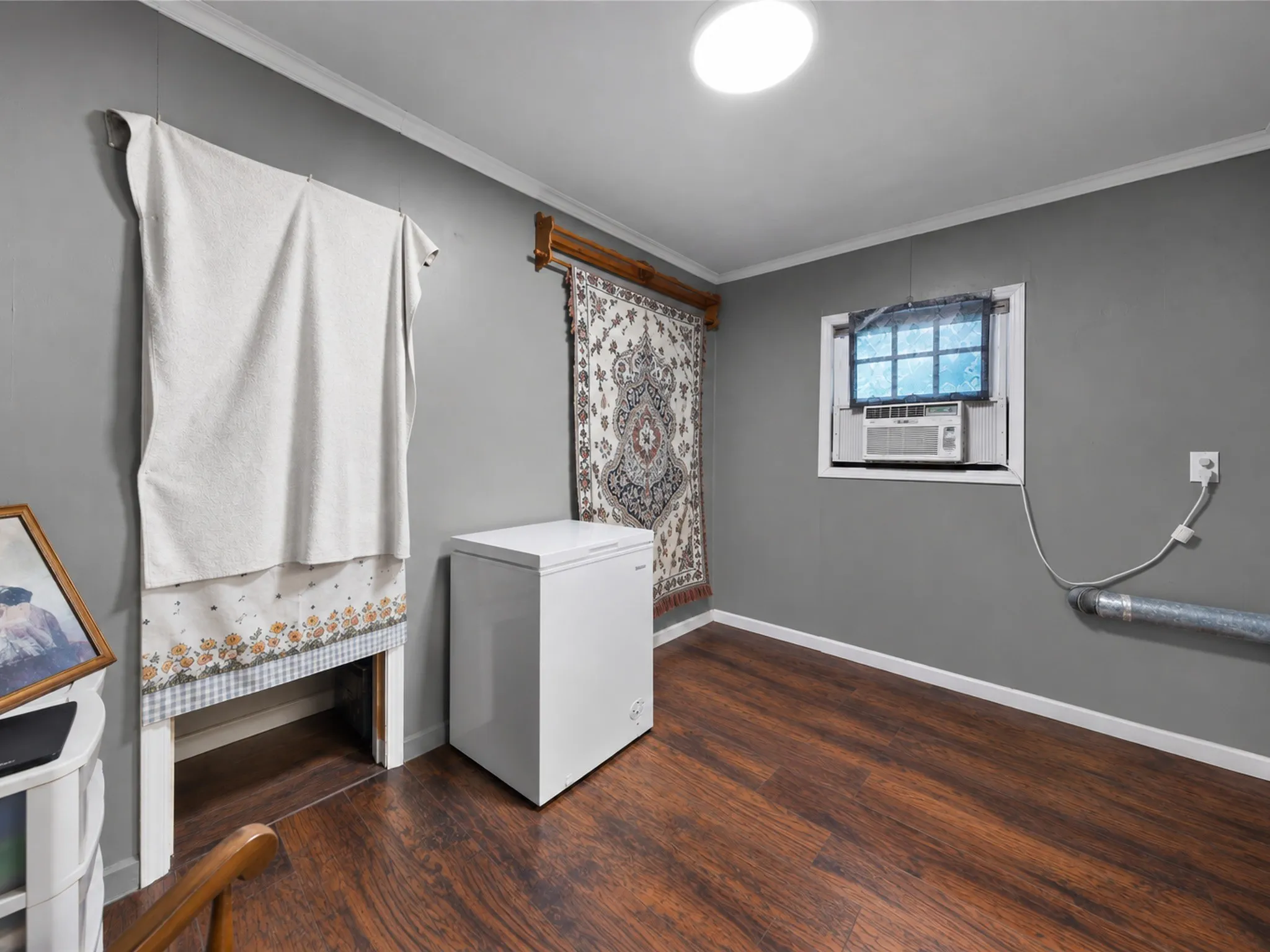 Single Family Residence For Sale in Mc Lennan County , 3921 Austin Avenue, Waco, Texas 76710, 3 Bedroom, 2 Bathroom, 1 Garage spaces, 1,735 Sqft, built in 1950, mls#21382257, Real Estate Agent in Waco, Homes For Sale in Mc Lennan county, Homes For Sale in Waco, Realtor in Waco Texas, Real Estate Brokerage Independent Realty Texas, Luminita Cordes Realtor
