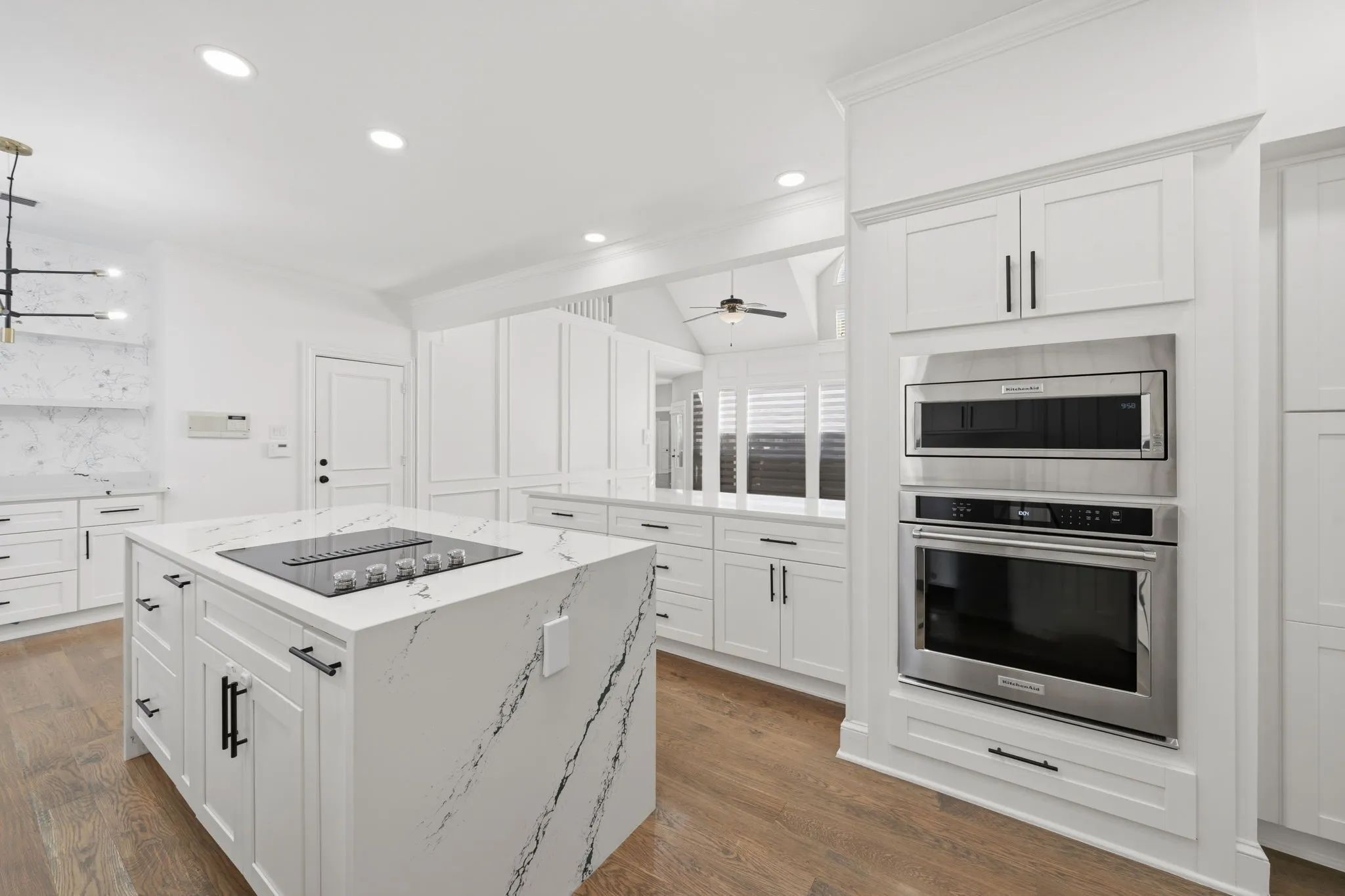 Single Family Residence For Sale in Collin County , 18003 Benchmark Drive, Dallas, Texas 75252, 5 Bedroom, 4 Bathroom, 3 Garage spaces, 4,012 Sqft, built in 1990, mls#21382443, Real Estate Agent in Dallas, Homes For Sale in Collin county, Homes For Sale in Dallas, Realtor in Dallas Texas, Real Estate Brokerage Independent Realty Texas, Luminita Cordes Realtor