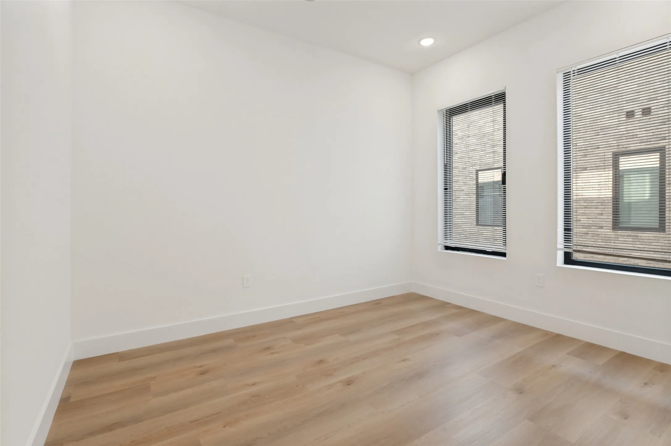 Condominium For Rent in Dallas County , 2613 Calvin Street 9, Dallas, Texas 75204, 2 Bedroom, 3 Bathroom, 2 Garage spaces, 2,000 Sqft, built in 2025, mls#21382437, Real Estate Agent in Dallas, Homes For Rent in Dallas county, Homes For Rent in Dallas, Realtor in Dallas Texas, Real Estate Brokerage Independent Realty Texas, Luminita Cordes Realtor