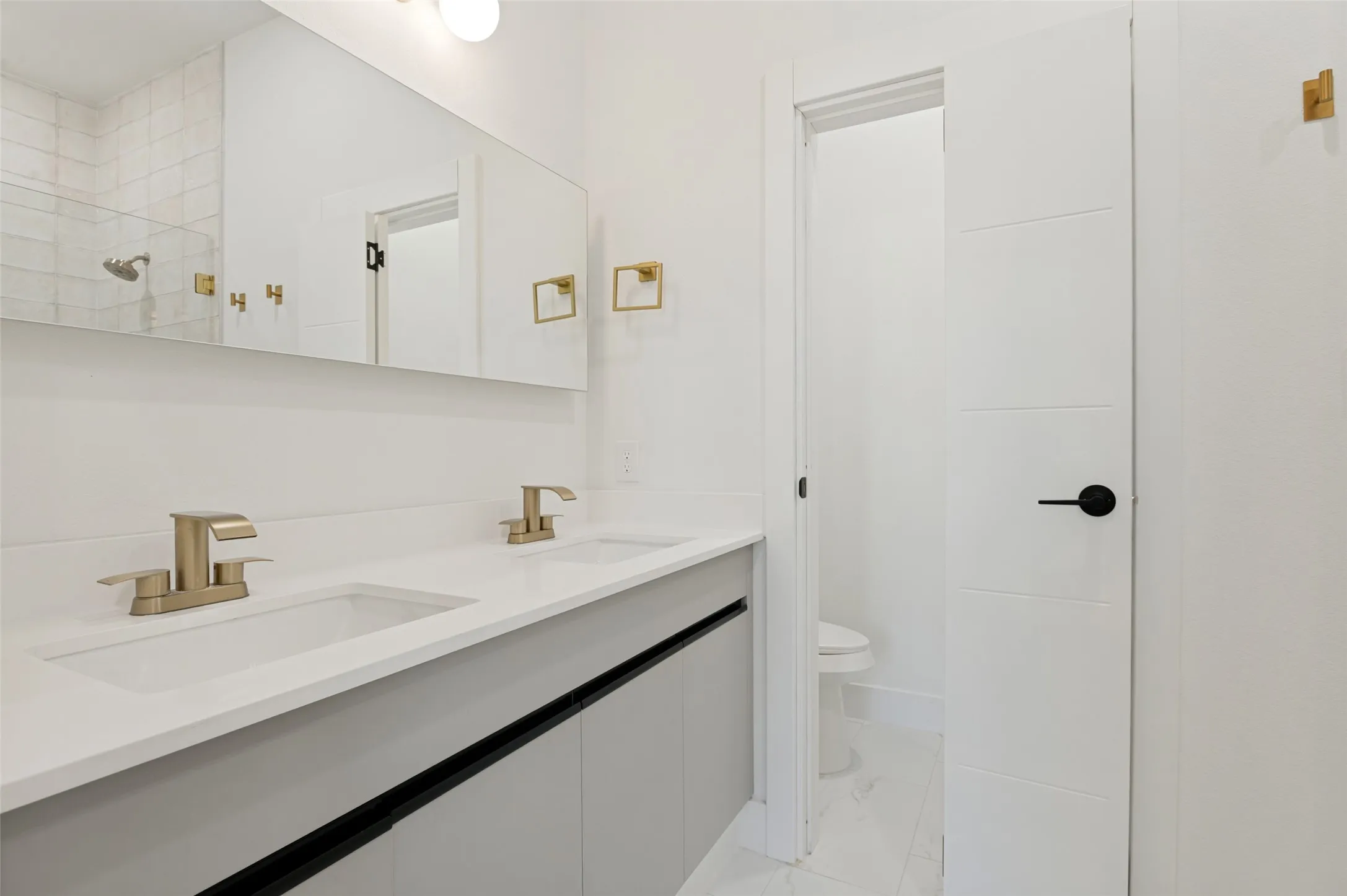 Condominium For Rent in Dallas County , 2613 Calvin Street 9, Dallas, Texas 75204, 2 Bedroom, 3 Bathroom, 2 Garage spaces, 2,000 Sqft, built in 2025, mls#21382437, Real Estate Agent in Dallas, Homes For Rent in Dallas county, Homes For Rent in Dallas, Realtor in Dallas Texas, Real Estate Brokerage Independent Realty Texas, Luminita Cordes Realtor