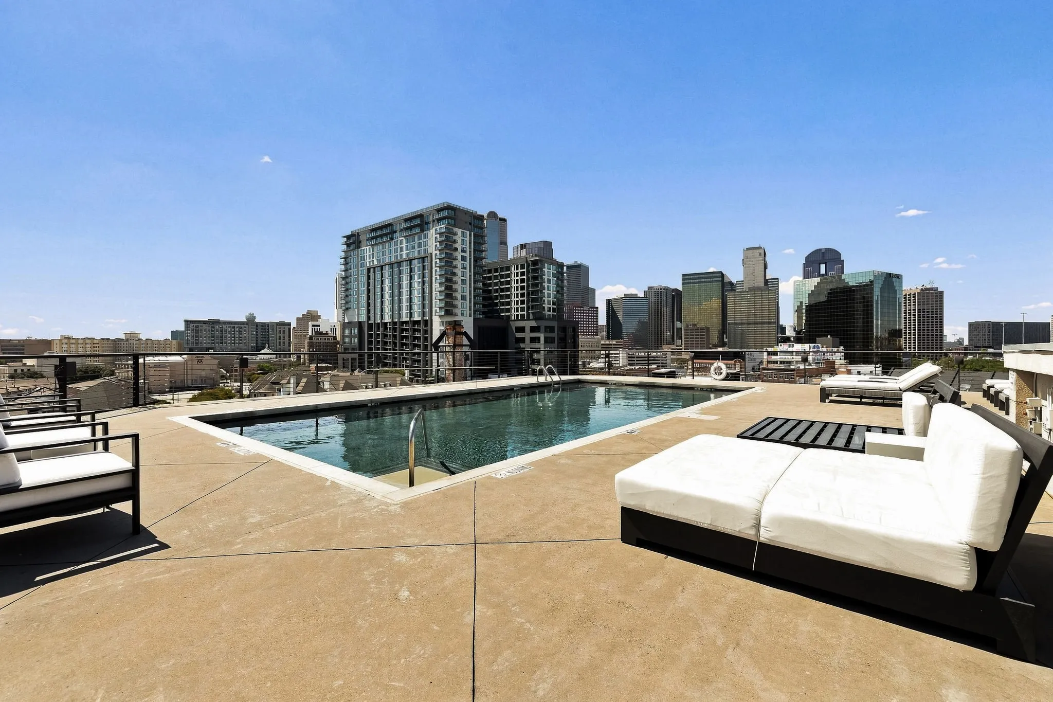 Condominium For Sale in Dallas County , 2220 Canton Street 409, Dallas, Texas 75201, 1 Bedroom, 2 Bathroom, Garage spaces, 1,657 Sqft, built in 1925, mls#21361948, Real Estate Agent in Dallas, Homes For Sale in Dallas county, Homes For Sale in Dallas, Realtor in Dallas Texas, Real Estate Brokerage Independent Realty Texas, Luminita Cordes Realtor