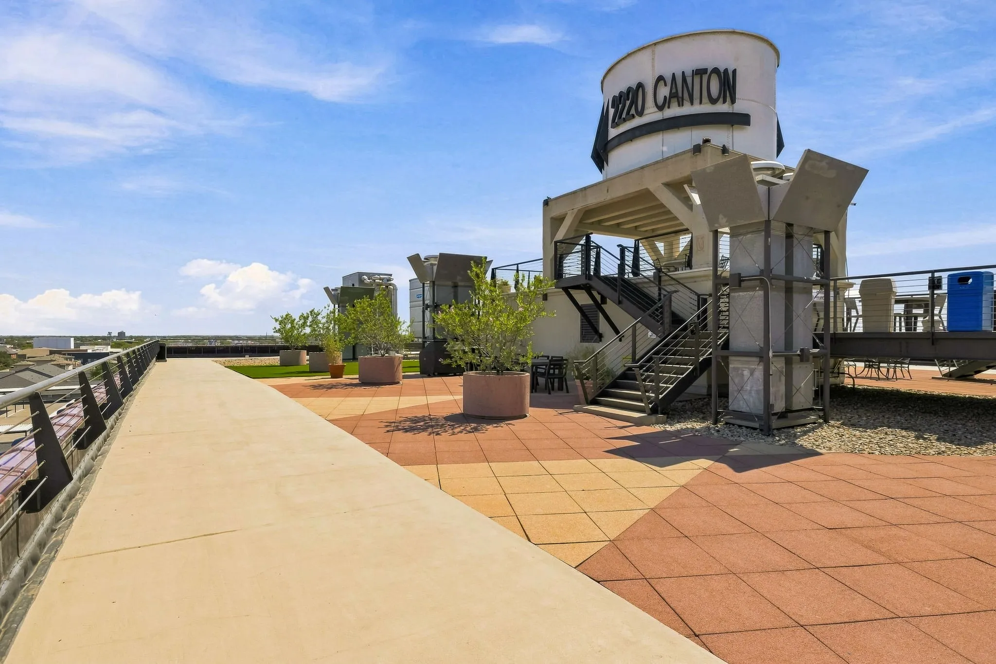 Condominium For Sale in Dallas County , 2220 Canton Street 409, Dallas, Texas 75201, 1 Bedroom, 2 Bathroom, Garage spaces, 1,657 Sqft, built in 1925, mls#21361948, Real Estate Agent in Dallas, Homes For Sale in Dallas county, Homes For Sale in Dallas, Realtor in Dallas Texas, Real Estate Brokerage Independent Realty Texas, Luminita Cordes Realtor