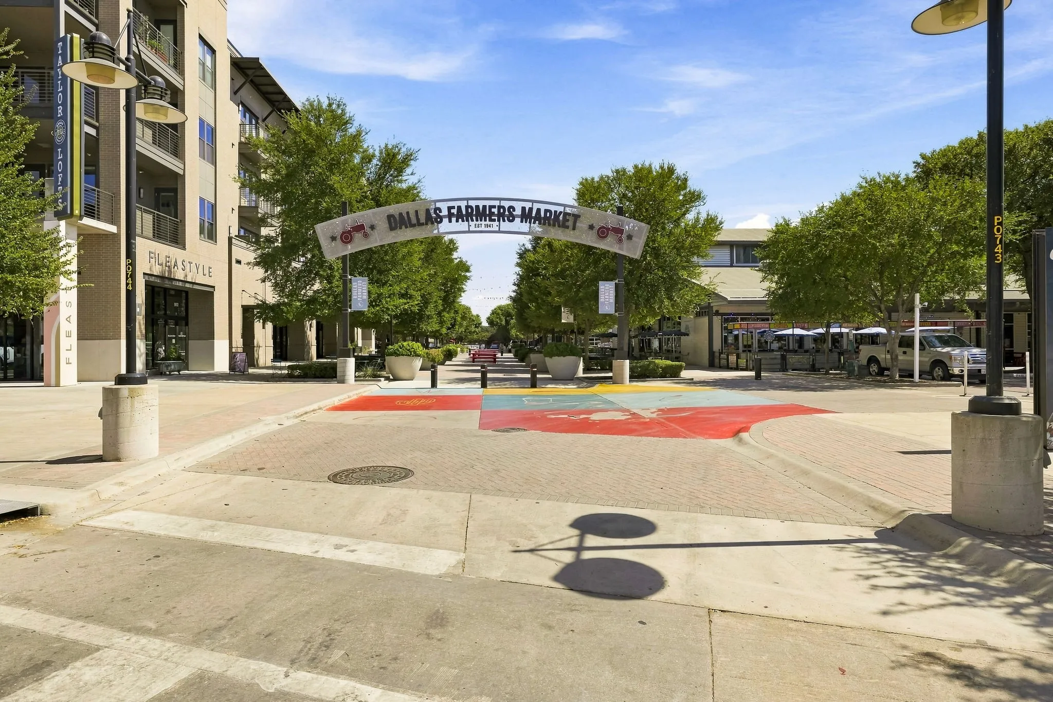 Condominium For Sale in Dallas County , 2220 Canton Street 409, Dallas, Texas 75201, 1 Bedroom, 2 Bathroom, Garage spaces, 1,657 Sqft, built in 1925, mls#21361948, Real Estate Agent in Dallas, Homes For Sale in Dallas county, Homes For Sale in Dallas, Realtor in Dallas Texas, Real Estate Brokerage Independent Realty Texas, Luminita Cordes Realtor