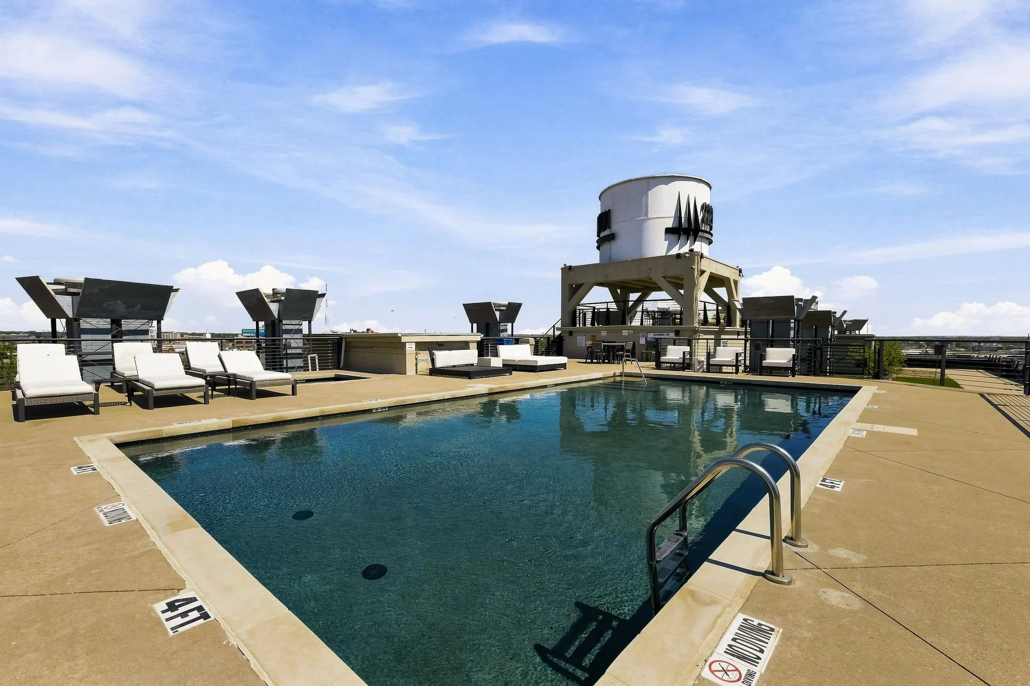 Condominium For Sale in Dallas County , 2220 Canton Street 409, Dallas, Texas 75201, 1 Bedroom, 2 Bathroom, Garage spaces, 1,657 Sqft, built in 1925, mls#21361948, Real Estate Agent in Dallas, Homes For Sale in Dallas county, Homes For Sale in Dallas, Realtor in Dallas Texas, Real Estate Brokerage Independent Realty Texas, Luminita Cordes Realtor