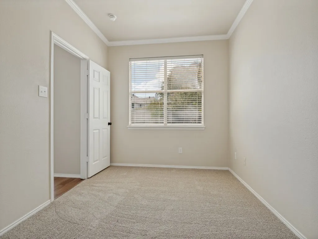 Single Family Residence For Sale in Dallas County , 307 Mary Pat Drive, Grand Prairie, Texas 75052, 4 Bedroom, 3 Bathroom, 2 Garage spaces, 2,300 Sqft, built in 1999, mls#21381216, Real Estate Agent in Grand Prairie, Homes For Sale in Dallas county, Homes For Sale in Grand Prairie, Realtor in Grand Prairie Texas, Real Estate Brokerage Independent Realty Texas, Luminita Cordes Realtor