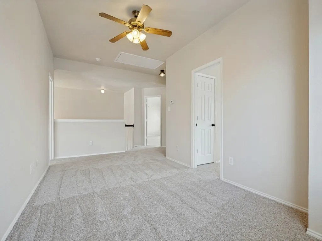 Single Family Residence For Sale in Dallas County , 307 Mary Pat Drive, Grand Prairie, Texas 75052, 4 Bedroom, 3 Bathroom, 2 Garage spaces, 2,300 Sqft, built in 1999, mls#21381216, Real Estate Agent in Grand Prairie, Homes For Sale in Dallas county, Homes For Sale in Grand Prairie, Realtor in Grand Prairie Texas, Real Estate Brokerage Independent Realty Texas, Luminita Cordes Realtor