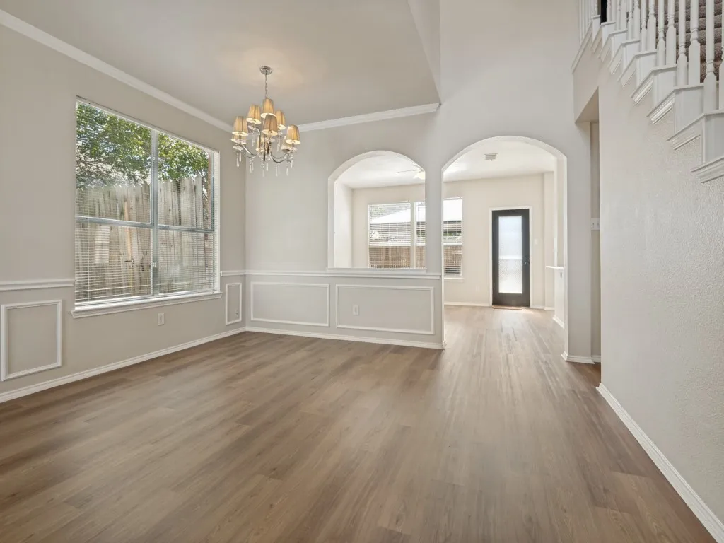 Single Family Residence For Sale in Dallas County , 307 Mary Pat Drive, Grand Prairie, Texas 75052, 4 Bedroom, 3 Bathroom, 2 Garage spaces, 2,300 Sqft, built in 1999, mls#21381216, Real Estate Agent in Grand Prairie, Homes For Sale in Dallas county, Homes For Sale in Grand Prairie, Realtor in Grand Prairie Texas, Real Estate Brokerage Independent Realty Texas, Luminita Cordes Realtor