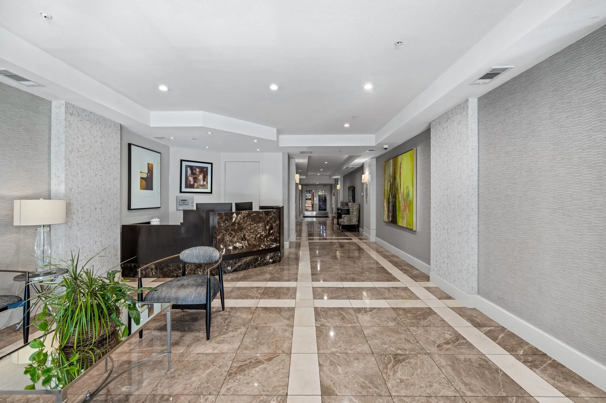 Condominium For Rent in Dallas County , 3225 Turtle Creek Boulevard 810, Dallas, Texas 75219, 1 Bedroom, 1 Bathroom, 1 Garage spaces, 816 Sqft, built in 1998, mls#21378538, Real Estate Agent in Dallas, Homes For Rent in Dallas county, Homes For Rent in Dallas, Realtor in Dallas Texas, Real Estate Brokerage Independent Realty Texas, Luminita Cordes Realtor