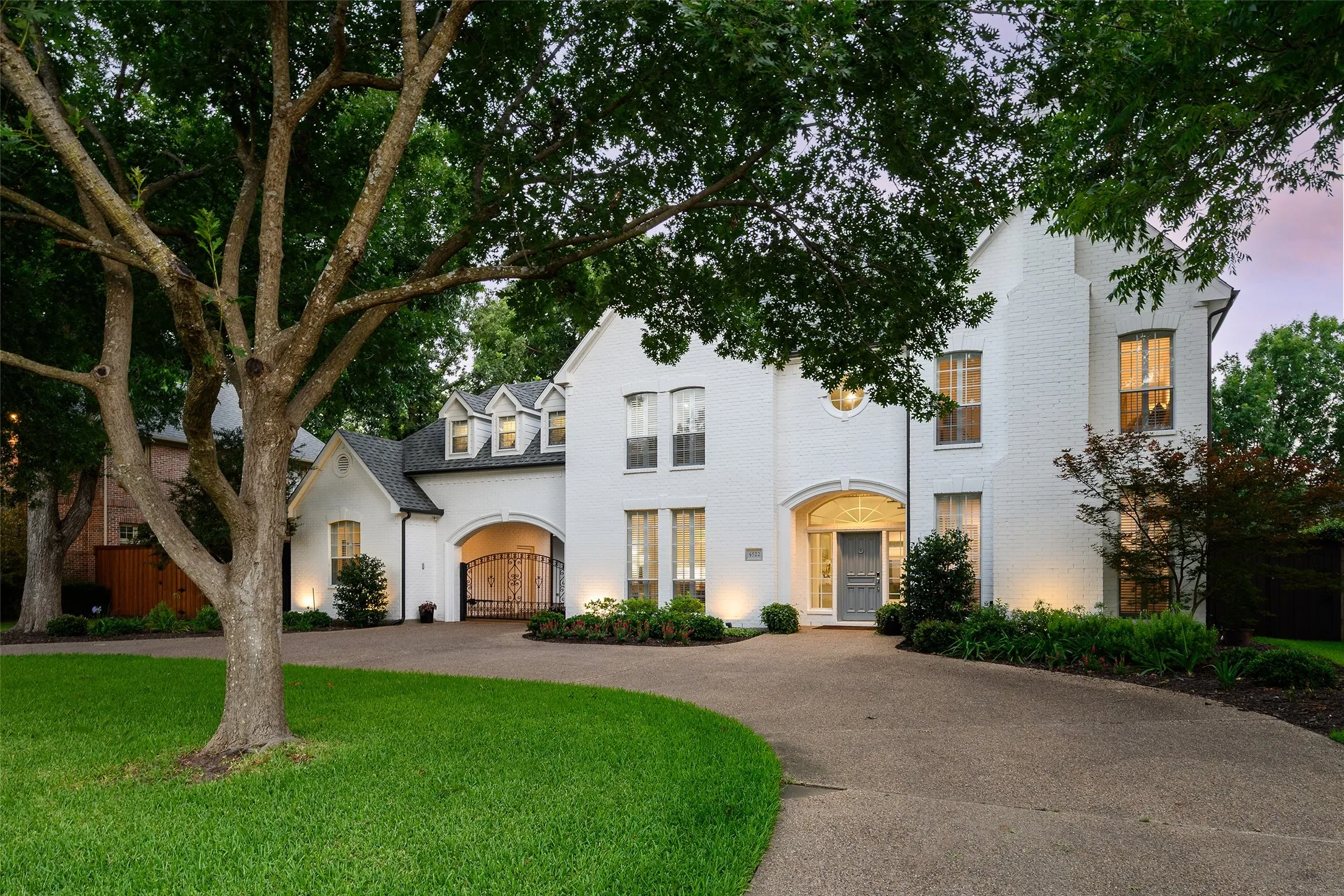 Single Family Residence For Sale in Dallas County , 6522 Meadow, Dallas, Texas 75230, 6 Bedroom, 7 Bathroom, 3 Garage spaces, 5,465 Sqft, built in 1991, mls#21326707, Real Estate Agent in Dallas, Homes For Sale in Dallas county, Homes For Sale in Dallas, Realtor in Dallas Texas, Real Estate Brokerage Independent Realty Texas, Luminita Cordes Realtor