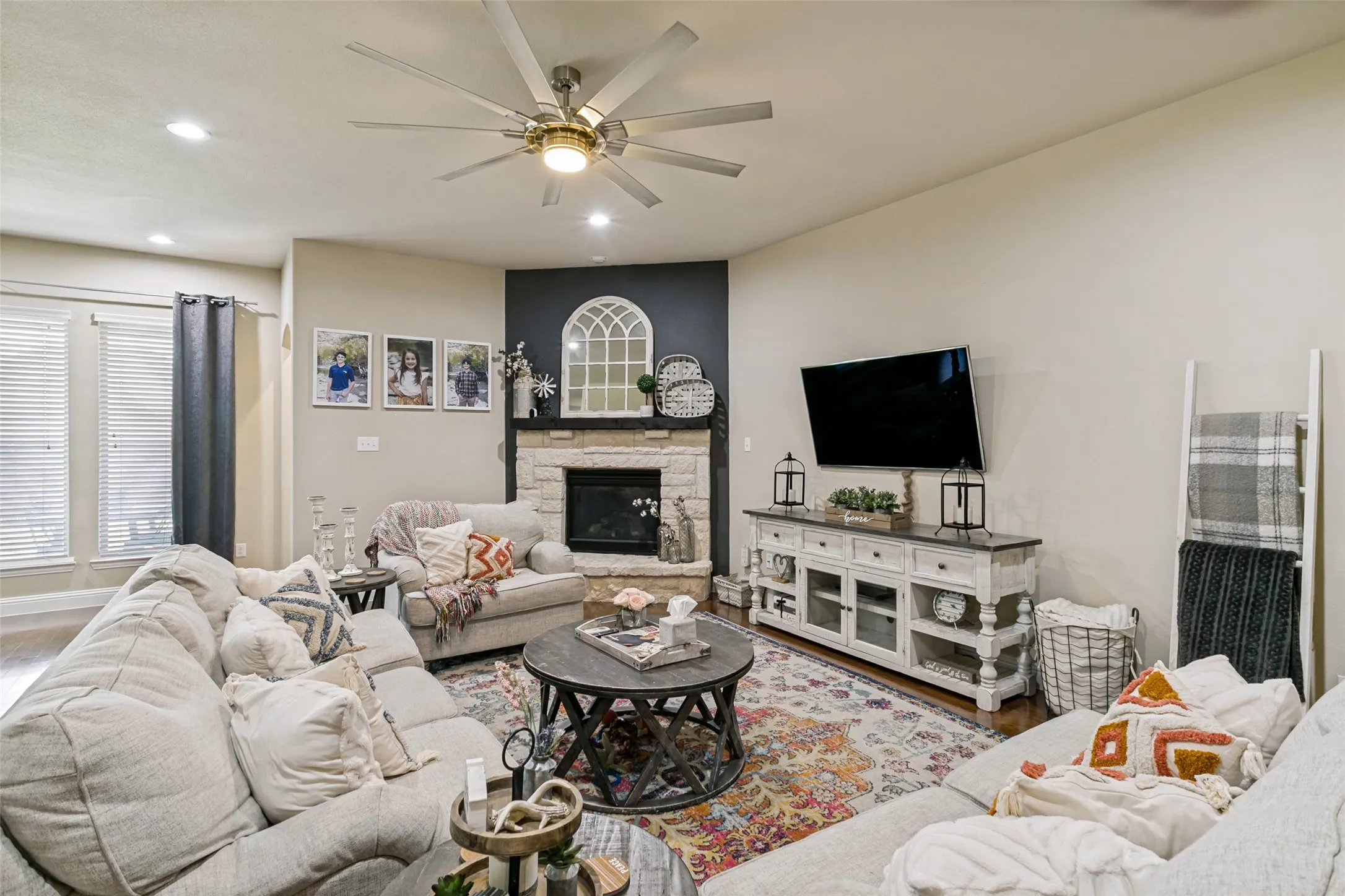 Single Family Residence For Rent in Parker County , 15109 Roderick Road, Aledo, Texas 76008, 4 Bedroom, 3 Bathroom, 2 Garage spaces, 3,460 Sqft, built in 2017, mls#21382451, Real Estate Agent in Aledo, Homes For Rent in Parker county, Homes For Rent in Aledo, Realtor in Aledo Texas, Real Estate Brokerage Independent Realty Texas, Luminita Cordes Realtor