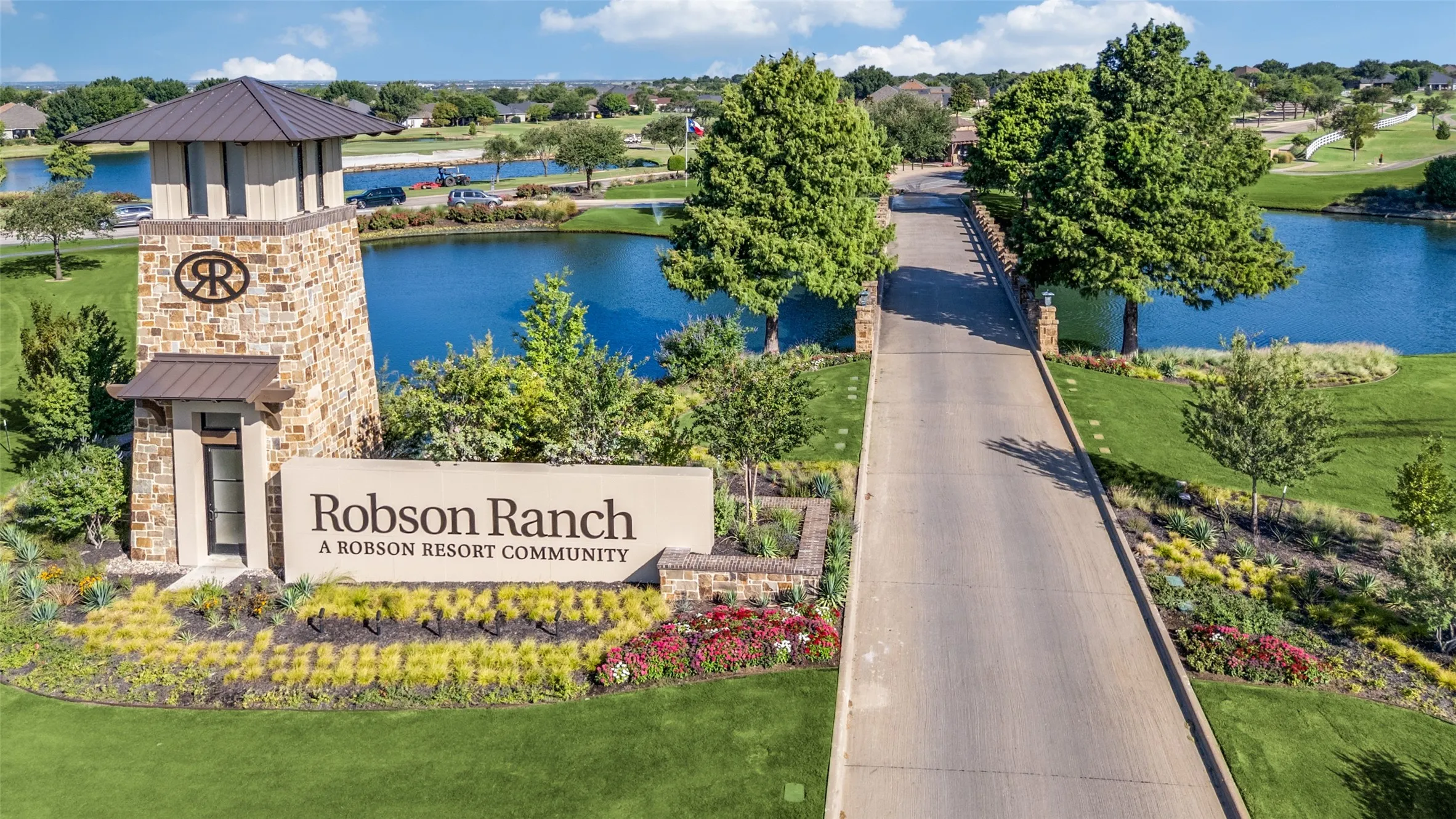 Single Family Residence For Sale in Denton County , 9812 Stonefield Way, Denton, Texas 76207, 2 Bedroom, 3 Bathroom, 2 Garage spaces, 1,790 Sqft, built in 2021, mls#21381565, Real Estate Agent in Denton, Homes For Sale in Denton county, Homes For Sale in Denton, Realtor in Denton Texas, Real Estate Brokerage Independent Realty Texas, Luminita Cordes Realtor