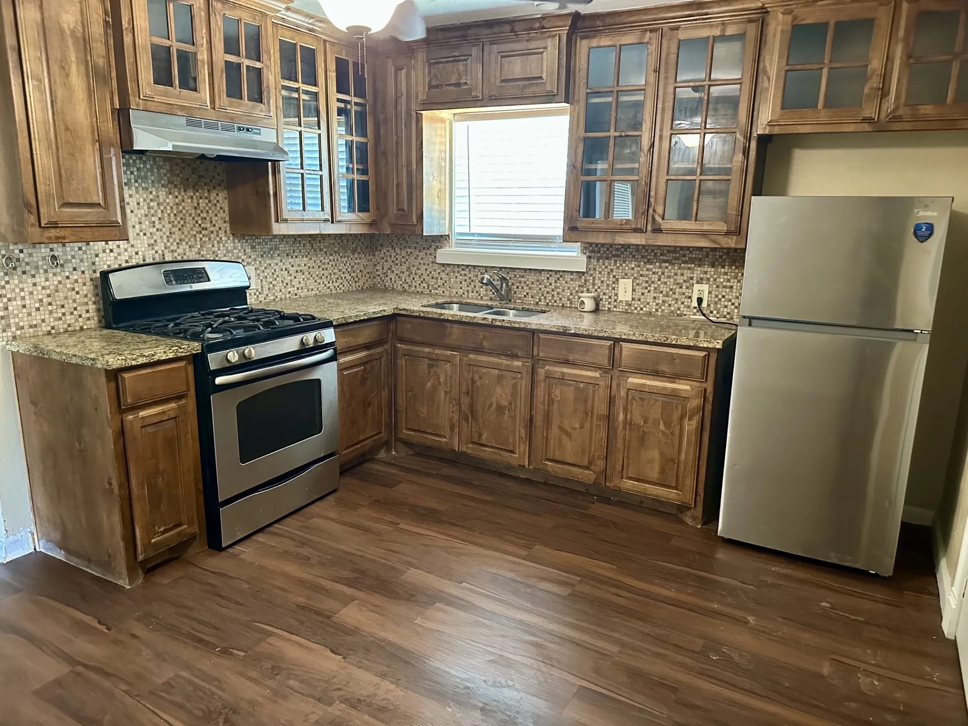 Single Family Residence For Sale in Tarrant County , 4236 Comanche Street, Fort Worth, Texas 76119, 3 Bedroom, 1 Bathroom, Garage spaces, 1,083 Sqft, built in 1954, mls#21382356, Real Estate Agent in Fort Worth, Homes For Sale in Tarrant county, Homes For Sale in Fort Worth, Realtor in Fort Worth Texas, Real Estate Brokerage Independent Realty Texas, Luminita Cordes Realtor