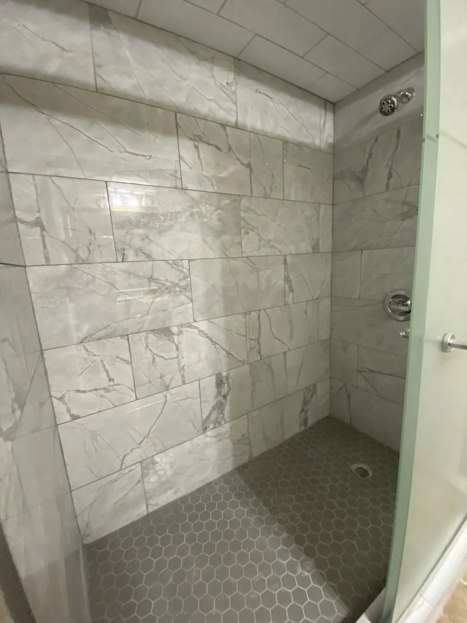 Single Family Residence For Rent in Tarrant County , 1522 Beach Lane, Arlington, Texas 76014, 3 Bedroom, 2 Bathroom, 3 Garage spaces, 1,160 Sqft, built in 1985, mls#21382462, Real Estate Agent in Arlington, Homes For Rent in Tarrant county, Homes For Rent in Arlington, Realtor in Arlington Texas, Real Estate Brokerage Independent Realty Texas, Luminita Cordes Realtor
