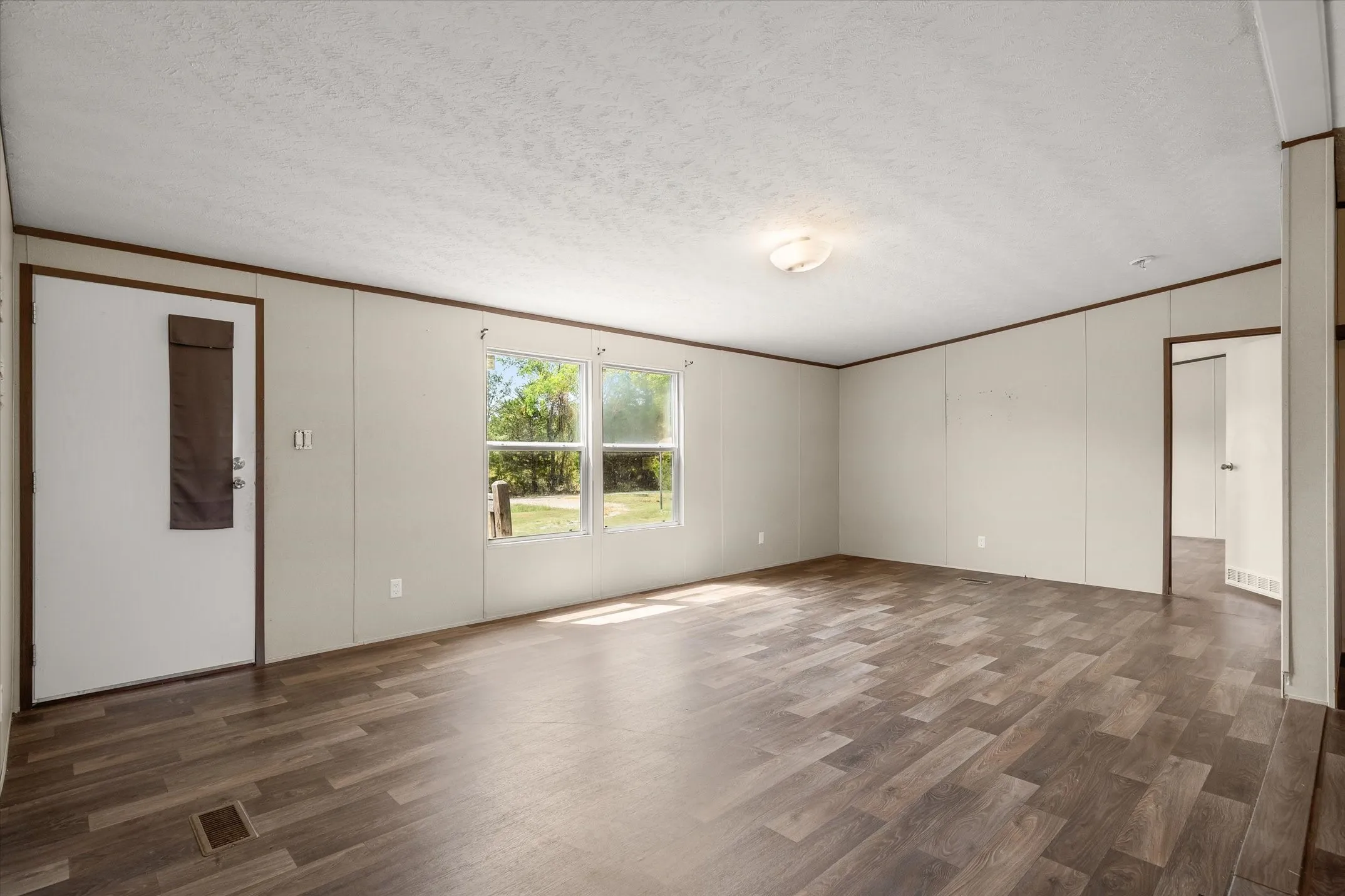 Manufactured Home For Sale in Van Zandt County , 280 VZ CR 1130, Fruitvale, Texas 75127, 4 Bedroom, 2 Bathroom, Garage spaces, 1,872 Sqft, built in 2020, mls#21378068, Real Estate Agent in Fruitvale, Homes For Sale in Van Zandt county, Homes For Sale in Fruitvale, Realtor in Fruitvale Texas, Real Estate Brokerage Independent Realty Texas, Luminita Cordes Realtor