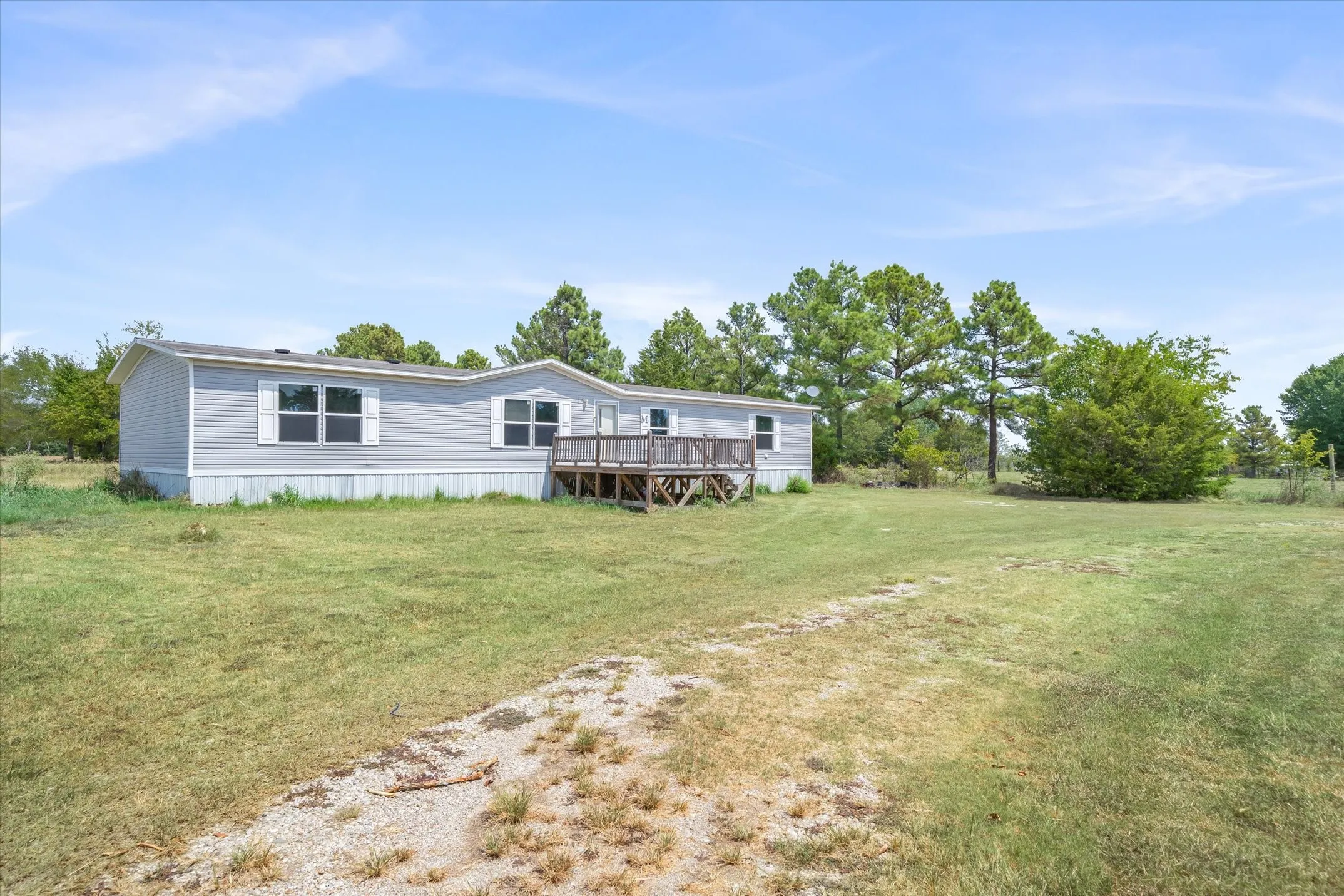 Manufactured Home For Sale in Van Zandt County , 280 VZ CR 1130, Fruitvale, Texas 75127, 4 Bedroom, 2 Bathroom, Garage spaces, 1,872 Sqft, built in 2020, mls#21378068, Real Estate Agent in Fruitvale, Homes For Sale in Van Zandt county, Homes For Sale in Fruitvale, Realtor in Fruitvale Texas, Real Estate Brokerage Independent Realty Texas, Luminita Cordes Realtor