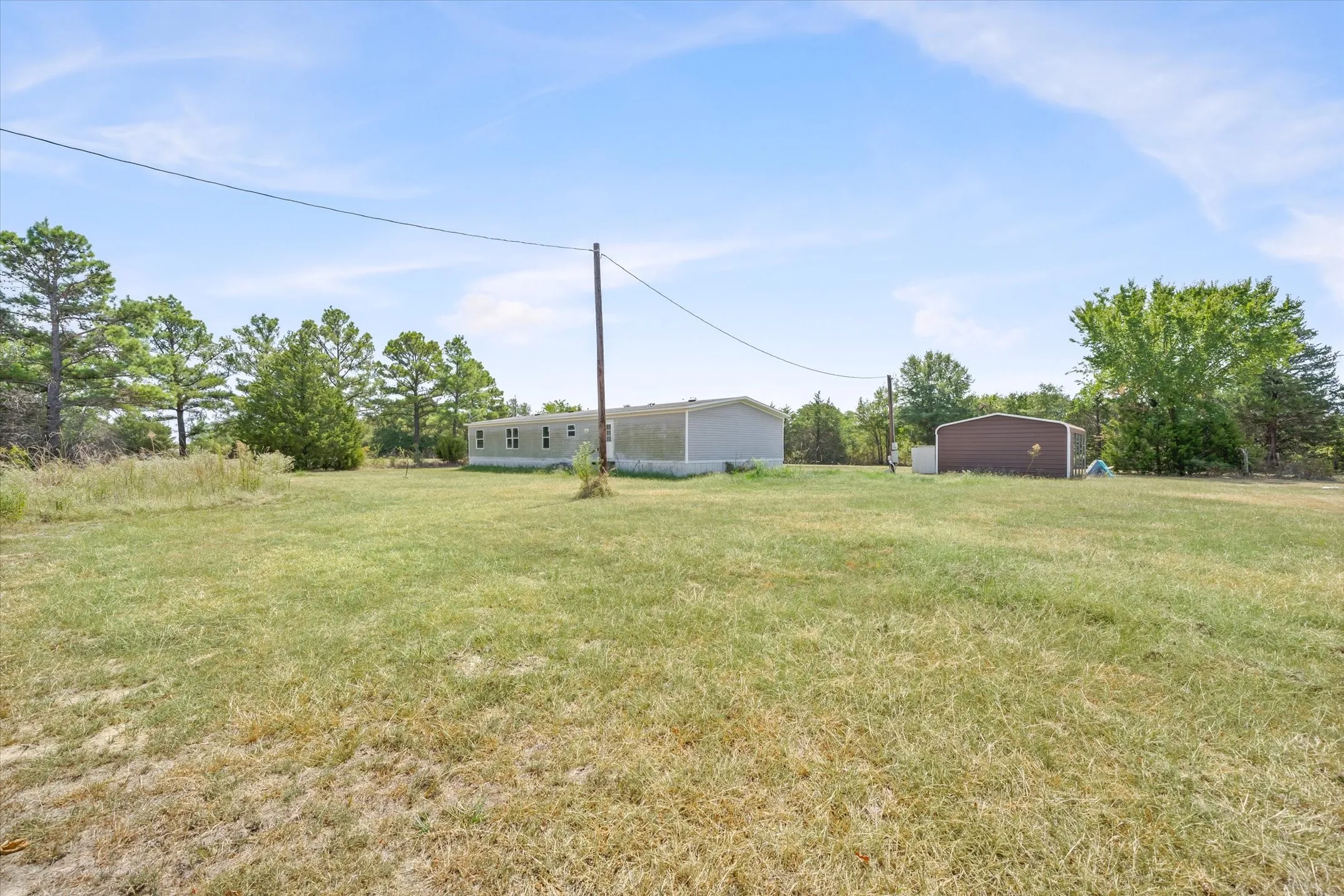 Manufactured Home For Sale in Van Zandt County , 280 VZ CR 1130, Fruitvale, Texas 75127, 4 Bedroom, 2 Bathroom, Garage spaces, 1,872 Sqft, built in 2020, mls#21378068, Real Estate Agent in Fruitvale, Homes For Sale in Van Zandt county, Homes For Sale in Fruitvale, Realtor in Fruitvale Texas, Real Estate Brokerage Independent Realty Texas, Luminita Cordes Realtor
