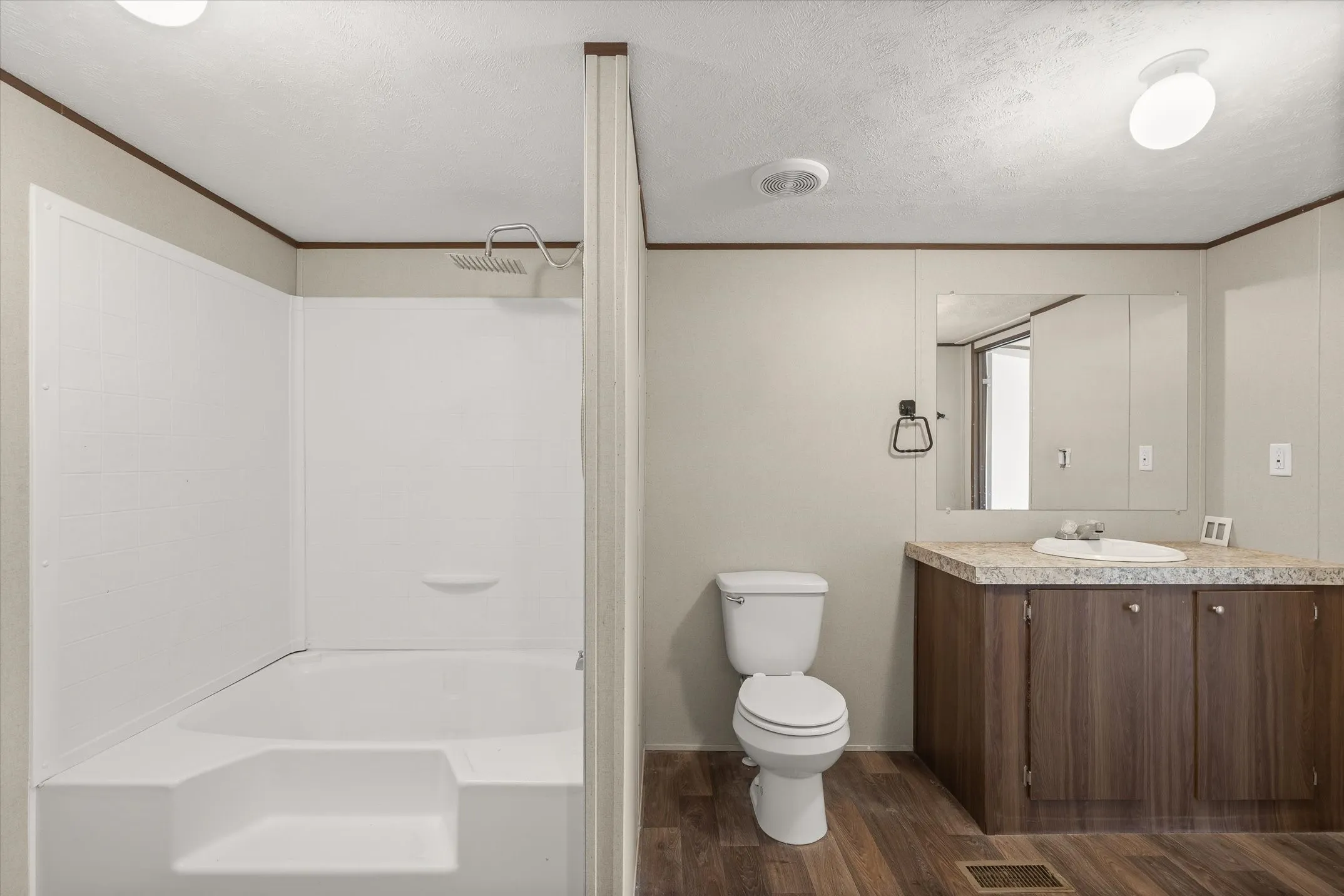 Manufactured Home For Sale in Van Zandt County , 280 VZ CR 1130, Fruitvale, Texas 75127, 4 Bedroom, 2 Bathroom, Garage spaces, 1,872 Sqft, built in 2020, mls#21378068, Real Estate Agent in Fruitvale, Homes For Sale in Van Zandt county, Homes For Sale in Fruitvale, Realtor in Fruitvale Texas, Real Estate Brokerage Independent Realty Texas, Luminita Cordes Realtor