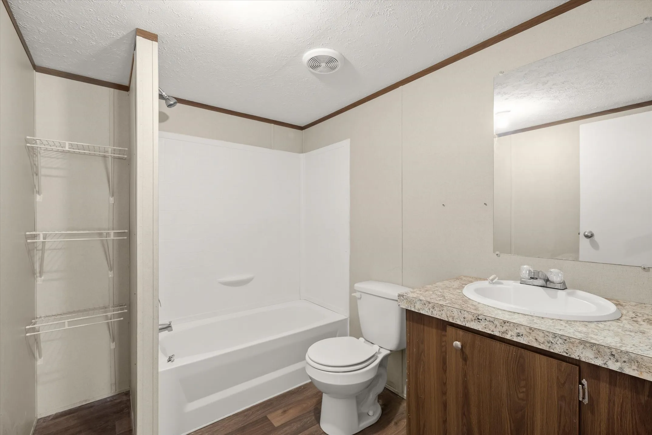 Manufactured Home For Sale in Van Zandt County , 280 VZ CR 1130, Fruitvale, Texas 75127, 4 Bedroom, 2 Bathroom, Garage spaces, 1,872 Sqft, built in 2020, mls#21378068, Real Estate Agent in Fruitvale, Homes For Sale in Van Zandt county, Homes For Sale in Fruitvale, Realtor in Fruitvale Texas, Real Estate Brokerage Independent Realty Texas, Luminita Cordes Realtor