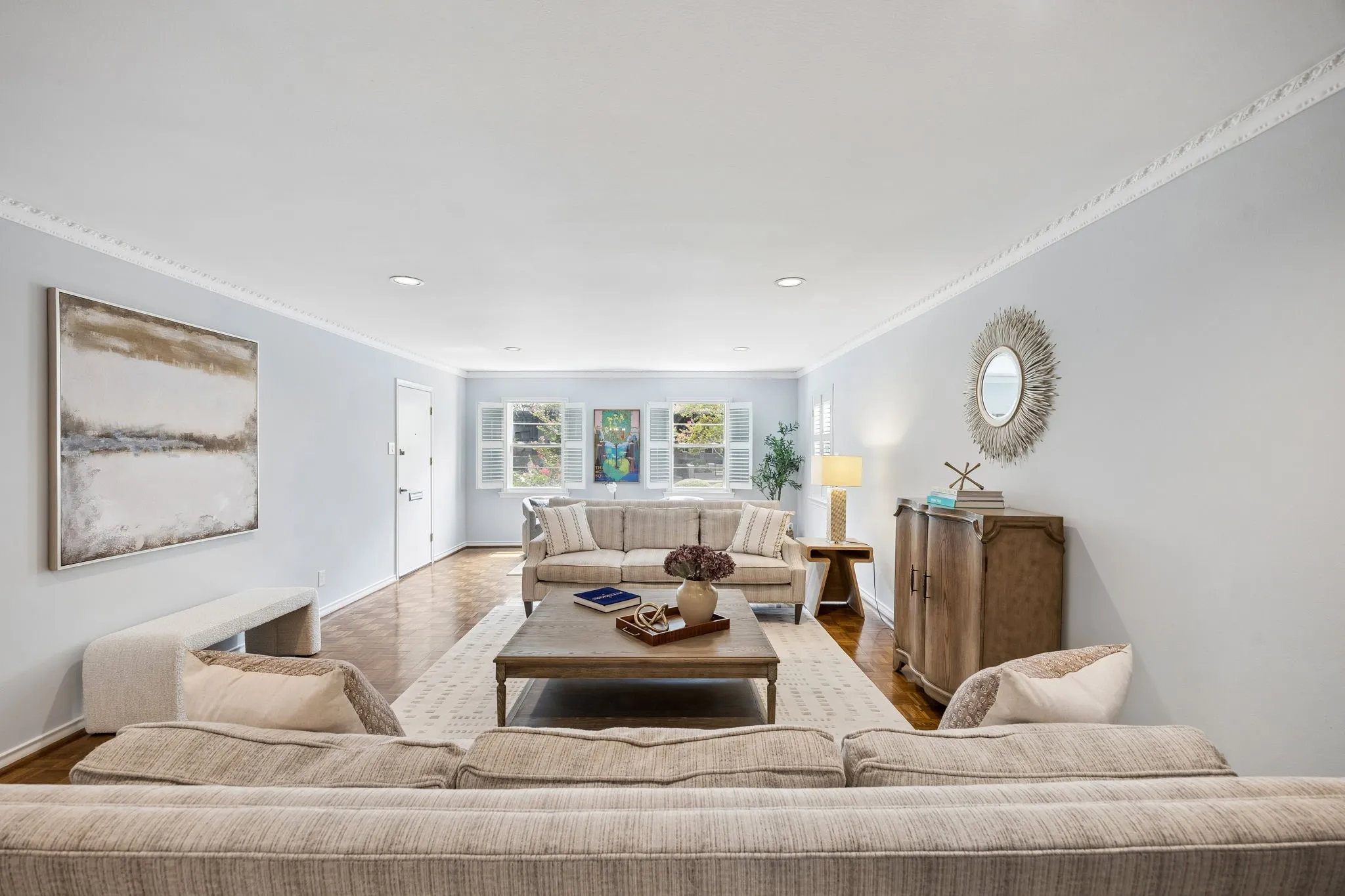 Impressive Living area It also has a Walk In Closet
