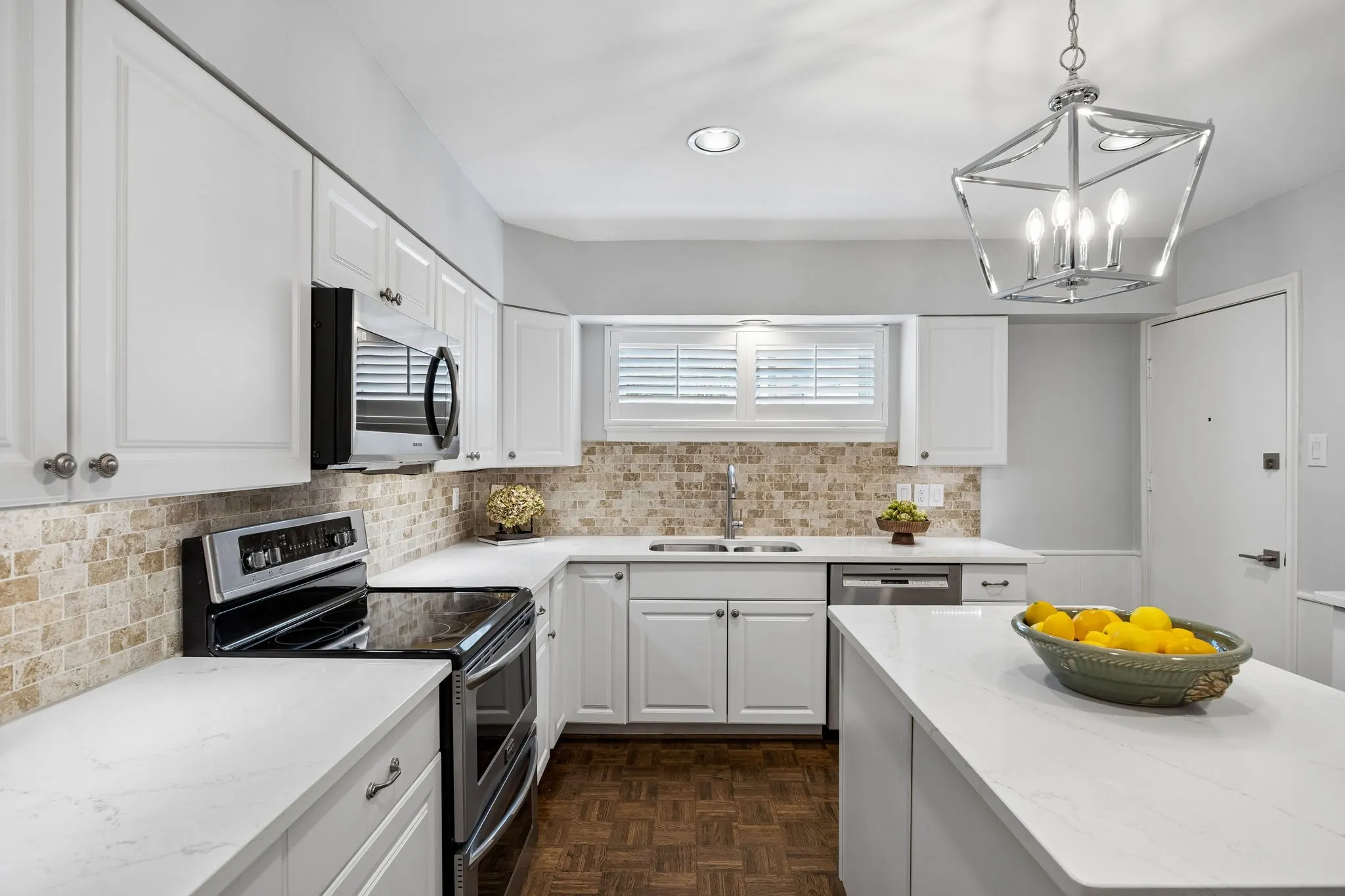 Large Island, Stainless Appliances