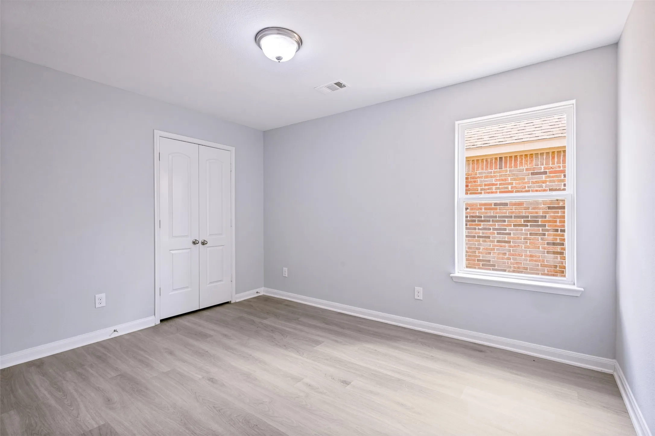 Single Family Residence For Sale in Collin County , 2132 Mulberry Drive, Anna, Texas 75409, 3 Bedroom, 2 Bathroom, 2 Garage spaces, 1,923 Sqft, built in 2015, mls#21382162, Real Estate Agent in Anna, Homes For Sale in Collin county, Homes For Sale in Anna, Realtor in Anna Texas, Real Estate Brokerage Independent Realty Texas, Luminita Cordes Realtor