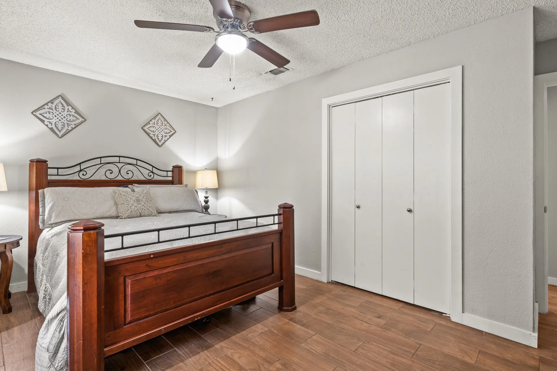 Single Family Residence For Sale in Titus County , 1134 County Road 3350, Cookville, Texas 75558, 4 Bedroom, 2 Bathroom, Garage spaces, 1,872 Sqft, built in 1976, mls#21382412, Real Estate Agent in Cookville, Homes For Sale in Titus county, Homes For Sale in Cookville, Realtor in Cookville Texas, Real Estate Brokerage Independent Realty Texas, Luminita Cordes Realtor