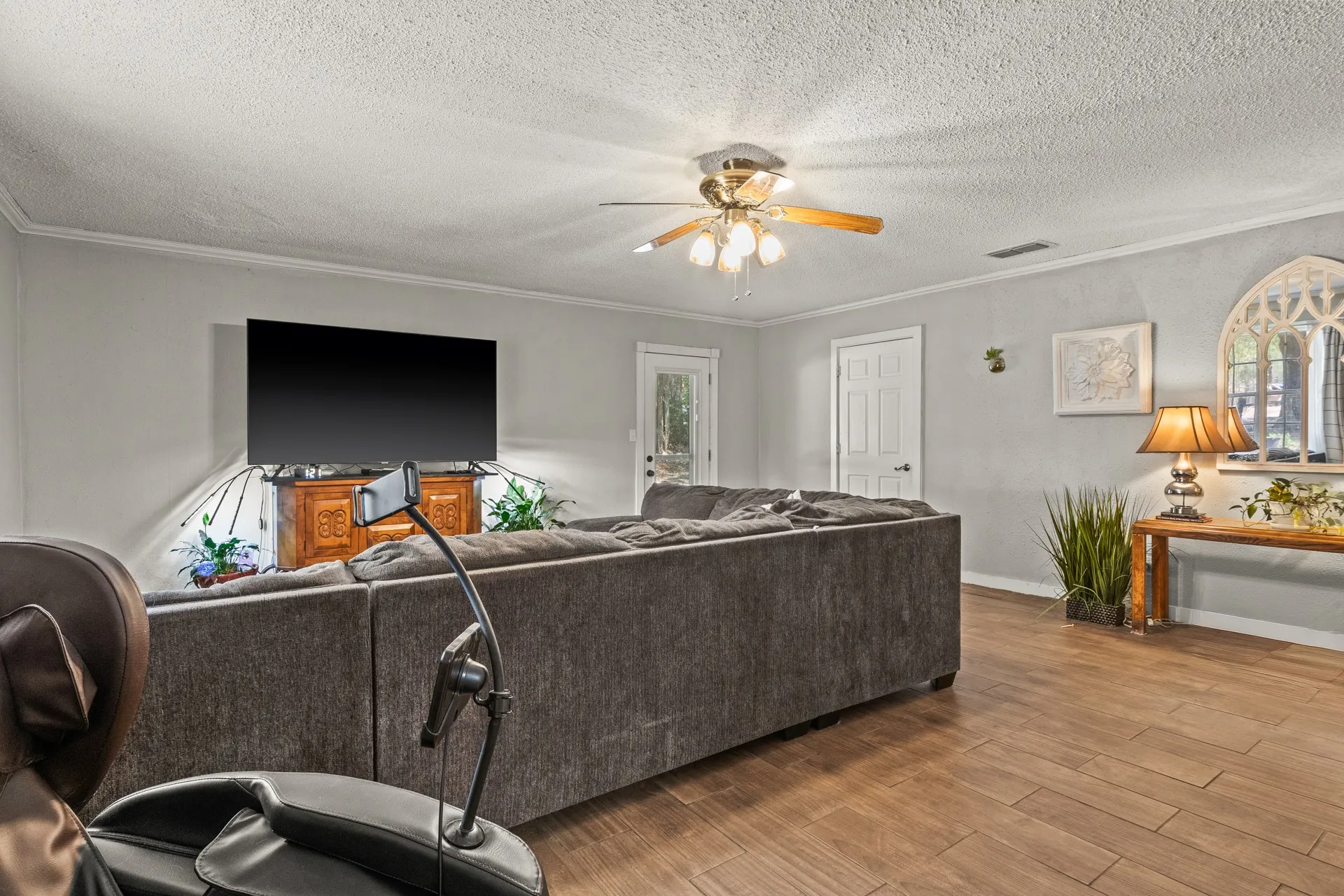 Single Family Residence For Sale in Titus County , 1134 County Road 3350, Cookville, Texas 75558, 4 Bedroom, 2 Bathroom, Garage spaces, 1,872 Sqft, built in 1976, mls#21382412, Real Estate Agent in Cookville, Homes For Sale in Titus county, Homes For Sale in Cookville, Realtor in Cookville Texas, Real Estate Brokerage Independent Realty Texas, Luminita Cordes Realtor