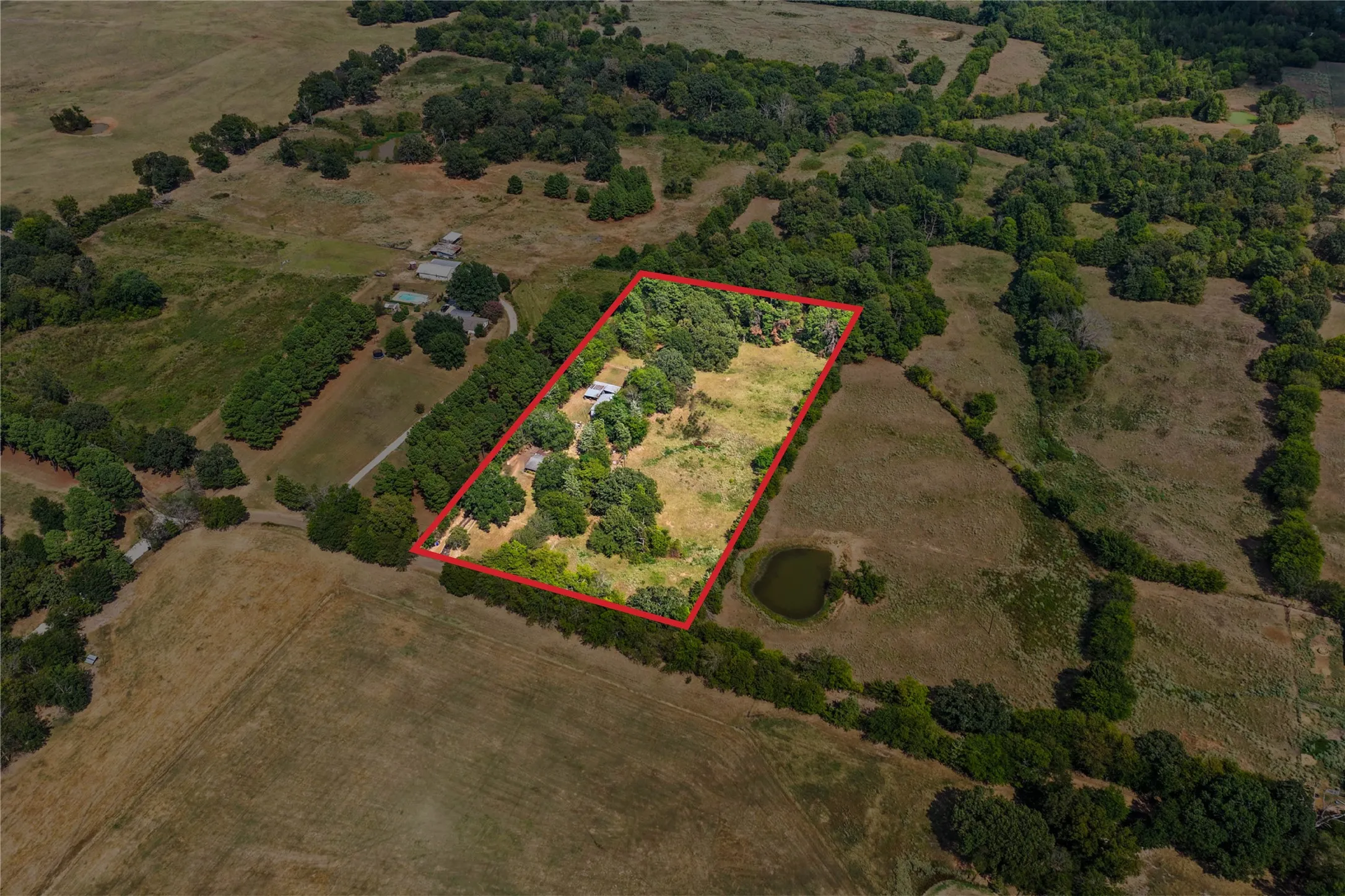 Single Family Residence For Sale in Titus County , 1134 County Road 3350, Cookville, Texas 75558, 4 Bedroom, 2 Bathroom, Garage spaces, 1,872 Sqft, built in 1976, mls#21382412, Real Estate Agent in Cookville, Homes For Sale in Titus county, Homes For Sale in Cookville, Realtor in Cookville Texas, Real Estate Brokerage Independent Realty Texas, Luminita Cordes Realtor