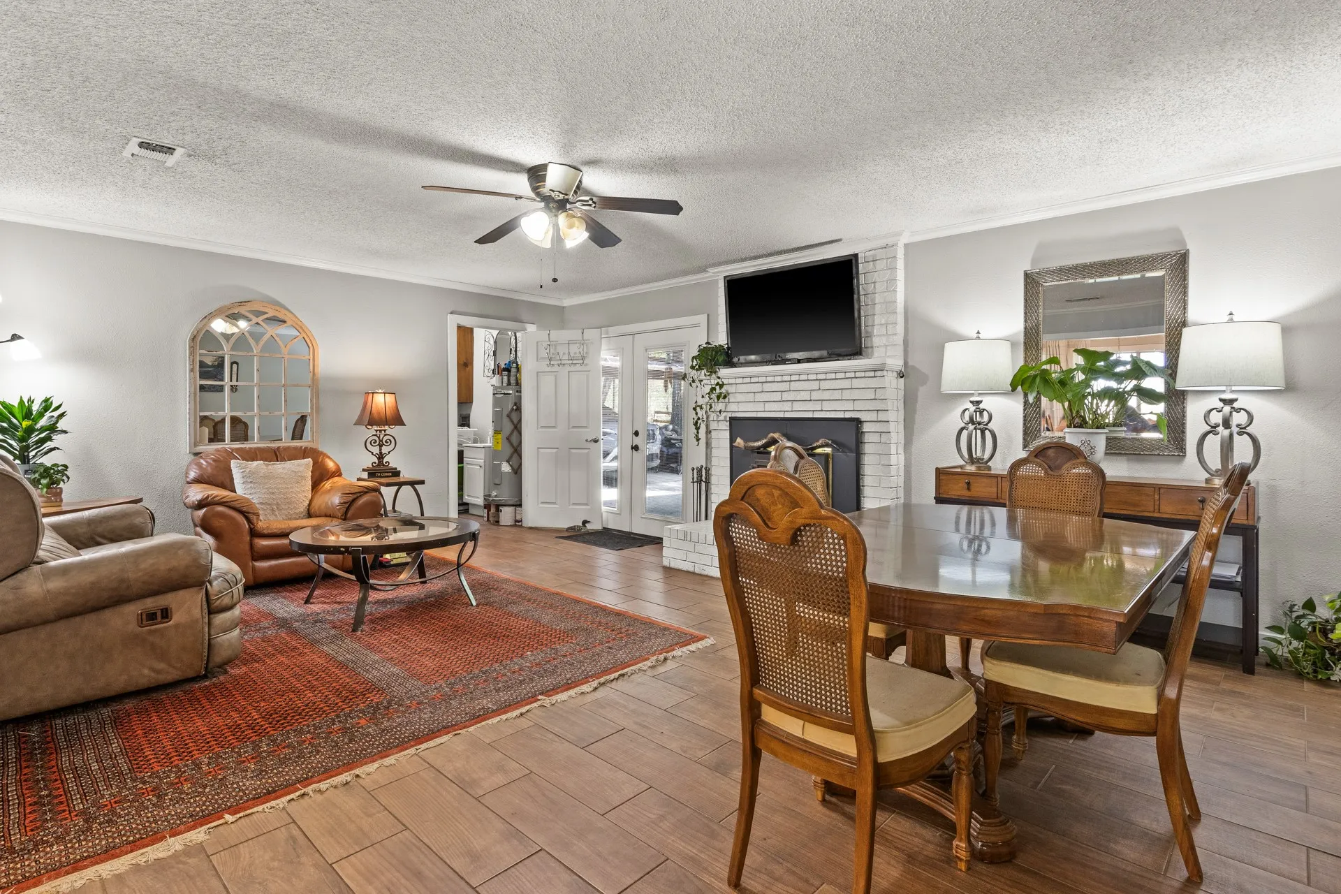 Single Family Residence For Sale in Titus County , 1134 County Road 3350, Cookville, Texas 75558, 4 Bedroom, 2 Bathroom, Garage spaces, 1,872 Sqft, built in 1976, mls#21382412, Real Estate Agent in Cookville, Homes For Sale in Titus county, Homes For Sale in Cookville, Realtor in Cookville Texas, Real Estate Brokerage Independent Realty Texas, Luminita Cordes Realtor