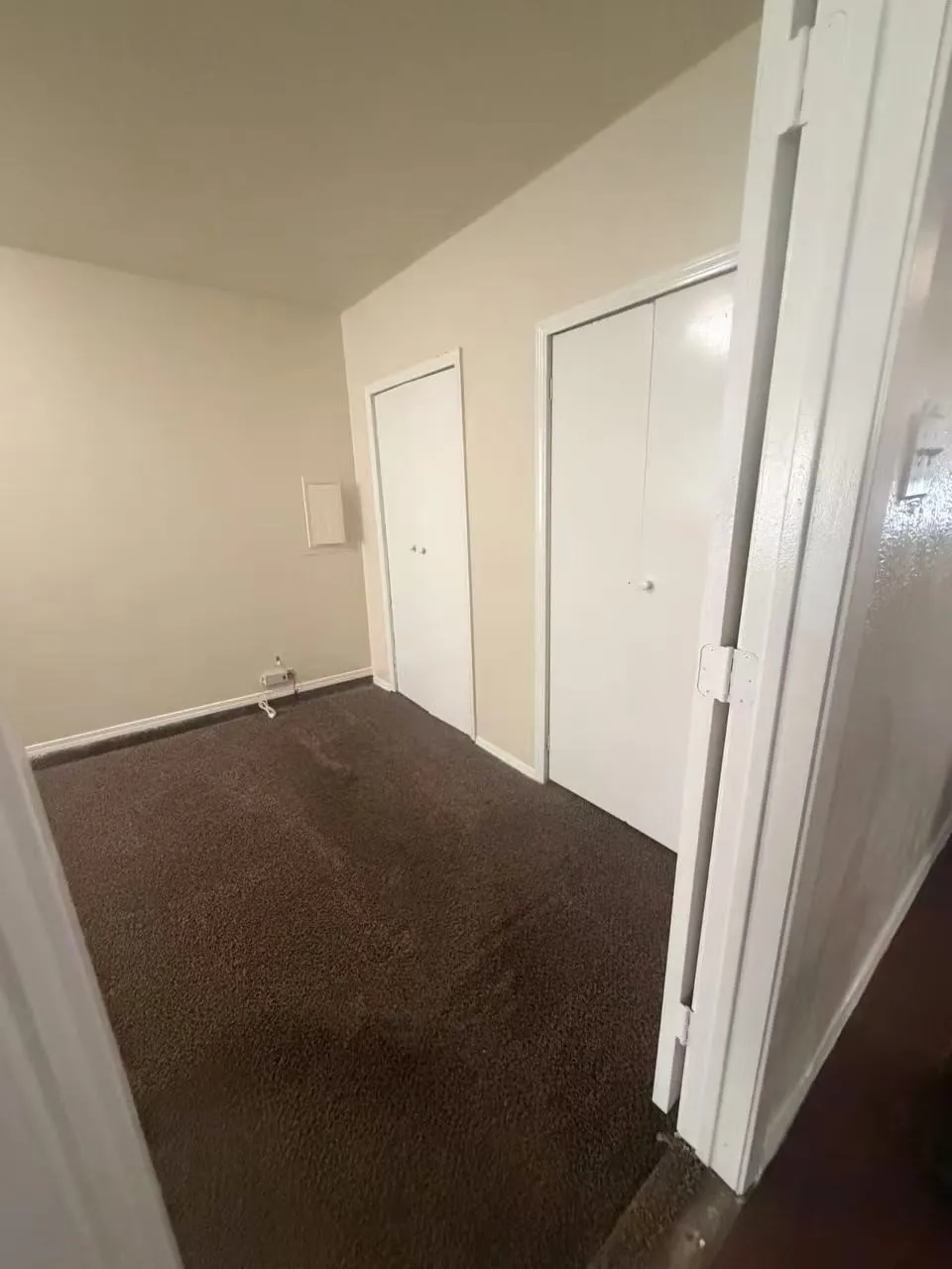 Single Family Residence For Rent in Dallas County , 1429 Whippoorwill, Garland, Texas 75040, 4 Bedroom, 2 Bathroom, Garage spaces, 1,531 Sqft, built in 1981, mls#21382479, Real Estate Agent in Garland, Homes For Rent in Dallas county, Homes For Rent in Garland, Realtor in Garland Texas, Real Estate Brokerage Independent Realty Texas, Luminita Cordes Realtor