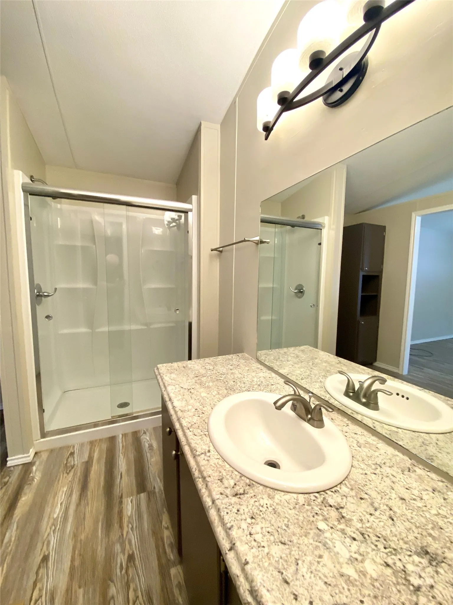 Mobile Home For Rent in Taylor County , 5850 Hartford 61, Abilene, Texas 79605, 2 Bedroom, 2 Bathroom, Garage spaces, 1,088 Sqft, built in 1992, mls#21381335, Real Estate Agent in Abilene, Homes For Rent in Taylor county, Homes For Rent in Abilene, Realtor in Abilene Texas, Real Estate Brokerage Independent Realty Texas, Luminita Cordes Realtor