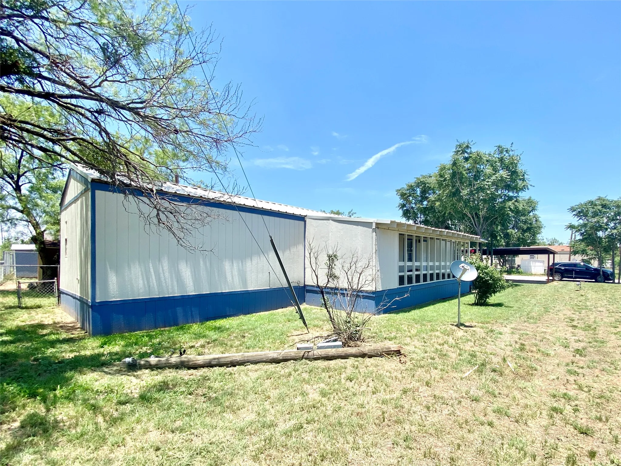 Mobile Home For Rent in Taylor County , 5850 Hartford 61, Abilene, Texas 79605, 2 Bedroom, 2 Bathroom, Garage spaces, 1,088 Sqft, built in 1992, mls#21381335, Real Estate Agent in Abilene, Homes For Rent in Taylor county, Homes For Rent in Abilene, Realtor in Abilene Texas, Real Estate Brokerage Independent Realty Texas, Luminita Cordes Realtor