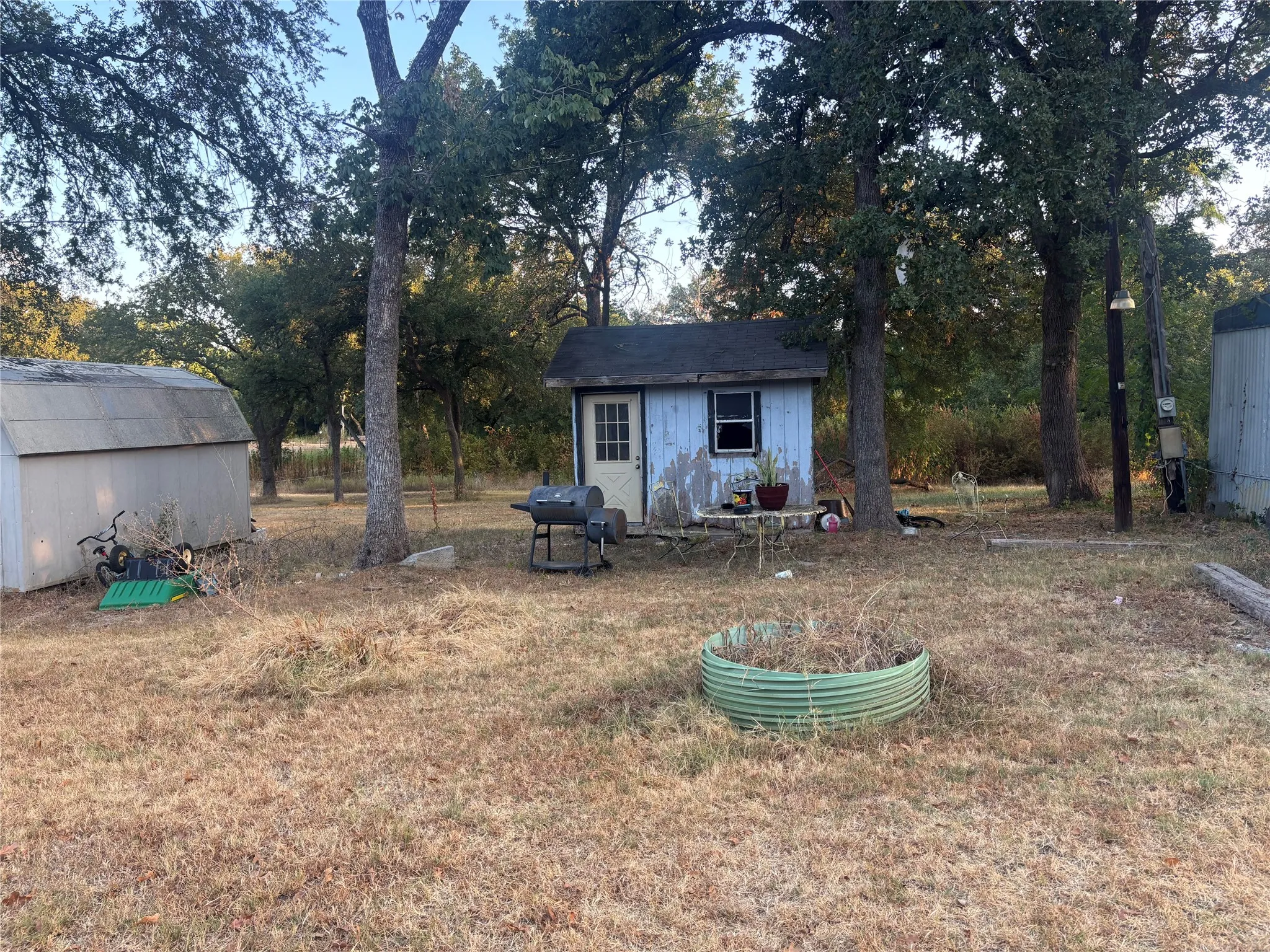 Mobile Home For Sale in Grayson County , 919 E Morgan Street, Denison, Texas 75021, 3 Bedroom, 1 Bathroom, Garage spaces, 924 Sqft, built in 1985, mls#21382459, Real Estate Agent in Denison, Homes For Sale in Grayson county, Homes For Sale in Denison, Realtor in Denison Texas, Real Estate Brokerage Independent Realty Texas, Luminita Cordes Realtor