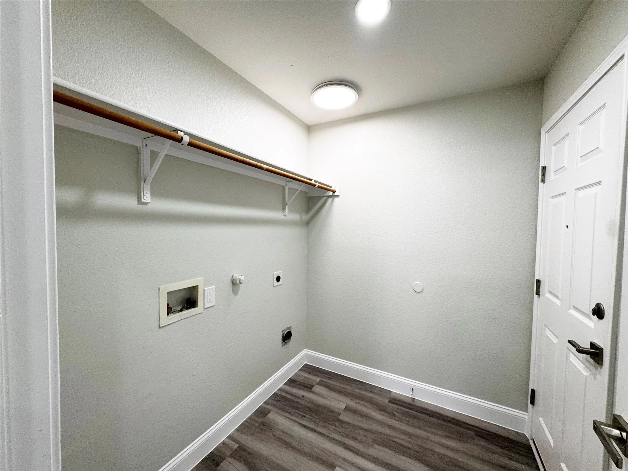 Single Family Residence For Rent in Rockwall County , 416 Butternut Drive, Fate, Texas 75087, 4 Bedroom, 2 Bathroom, 2 Garage spaces, 2,150 Sqft, built in 2005, mls#21382492, Real Estate Agent in Fate, Homes For Rent in Rockwall county, Homes For Rent in Fate, Realtor in Fate Texas, Real Estate Brokerage Independent Realty Texas, Luminita Cordes Realtor