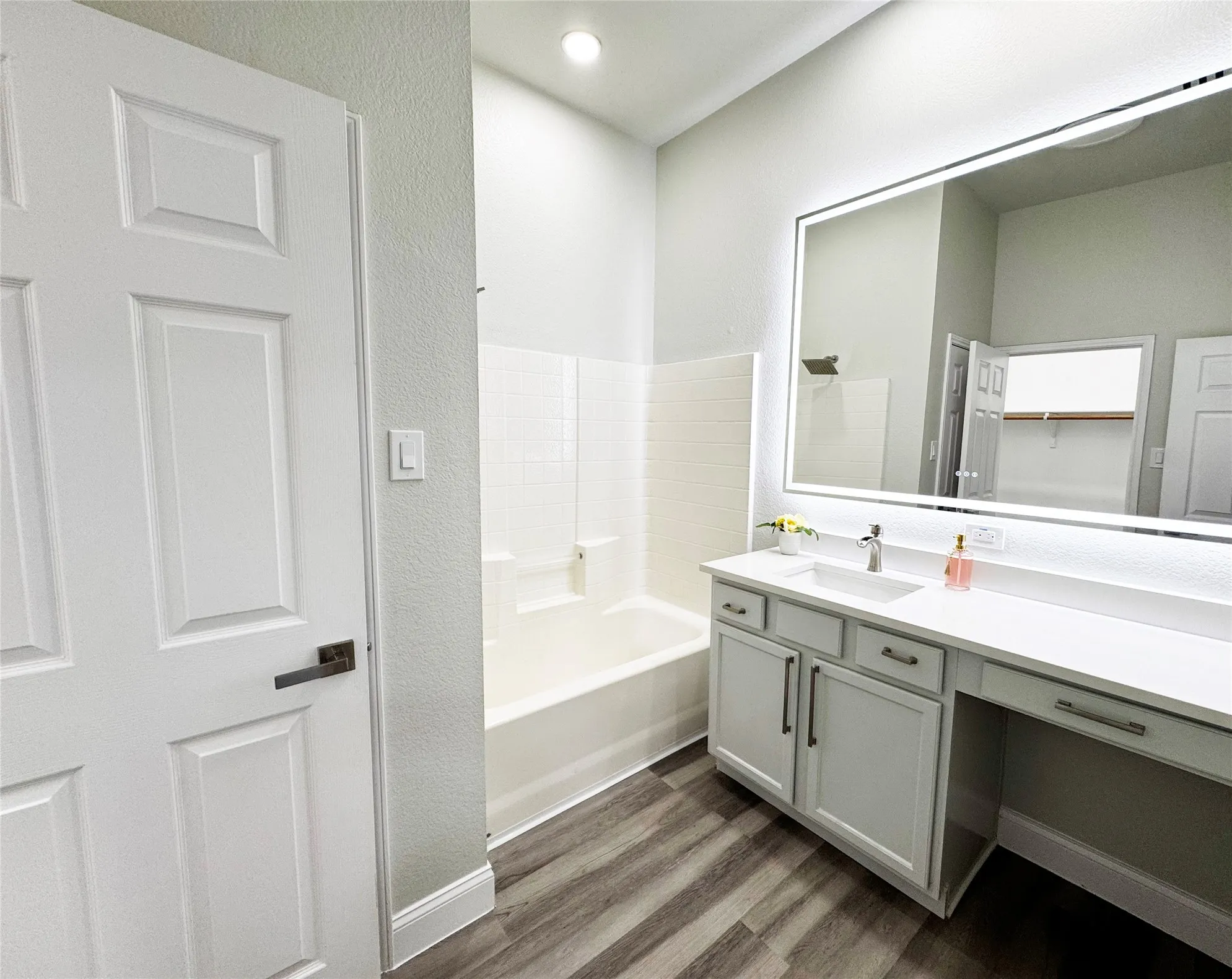 Single Family Residence For Rent in Rockwall County , 416 Butternut Drive, Fate, Texas 75087, 4 Bedroom, 2 Bathroom, 2 Garage spaces, 2,150 Sqft, built in 2005, mls#21382492, Real Estate Agent in Fate, Homes For Rent in Rockwall county, Homes For Rent in Fate, Realtor in Fate Texas, Real Estate Brokerage Independent Realty Texas, Luminita Cordes Realtor