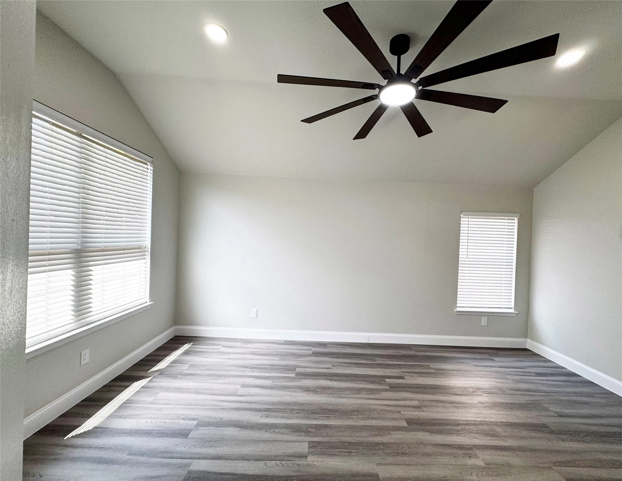 Single Family Residence For Rent in Rockwall County , 416 Butternut Drive, Fate, Texas 75087, 4 Bedroom, 2 Bathroom, 2 Garage spaces, 2,150 Sqft, built in 2005, mls#21382492, Real Estate Agent in Fate, Homes For Rent in Rockwall county, Homes For Rent in Fate, Realtor in Fate Texas, Real Estate Brokerage Independent Realty Texas, Luminita Cordes Realtor