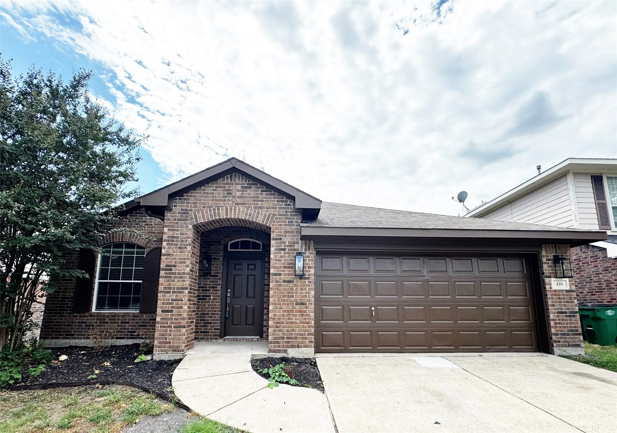 Single Family Residence For Rent in Rockwall County , 416 Butternut Drive, Fate, Texas 75087, 4 Bedroom, 2 Bathroom, 2 Garage spaces, 2,150 Sqft, built in 2005, mls#21382492, Real Estate Agent in Fate, Homes For Rent in Rockwall county, Homes For Rent in Fate, Realtor in Fate Texas, Real Estate Brokerage Independent Realty Texas, Luminita Cordes Realtor