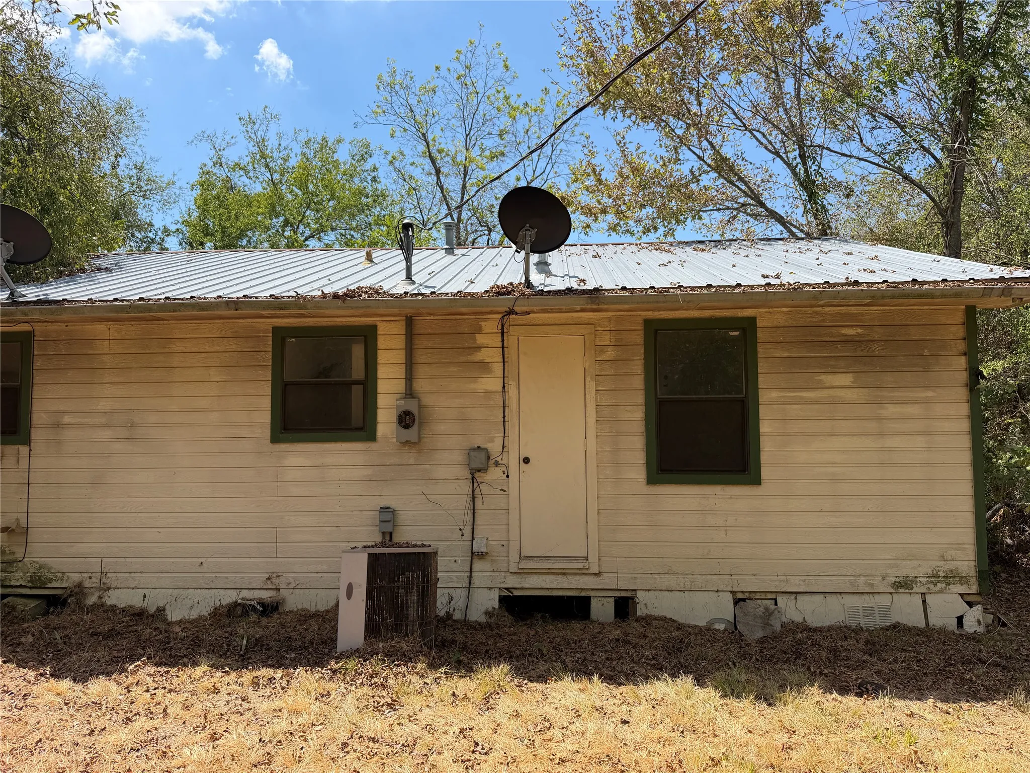 Single Family Residence For Sale in Rains County , 370 Locust Street, Point, Texas 75472, 0, 1 Bathroom, Garage spaces, 1,092 Sqft, built in 1999, mls#21382104, Real Estate Agent in Point, Homes For Sale in Rains county, Homes For Sale in Point, Realtor in Point Texas, Real Estate Brokerage Independent Realty Texas, Luminita Cordes Realtor
