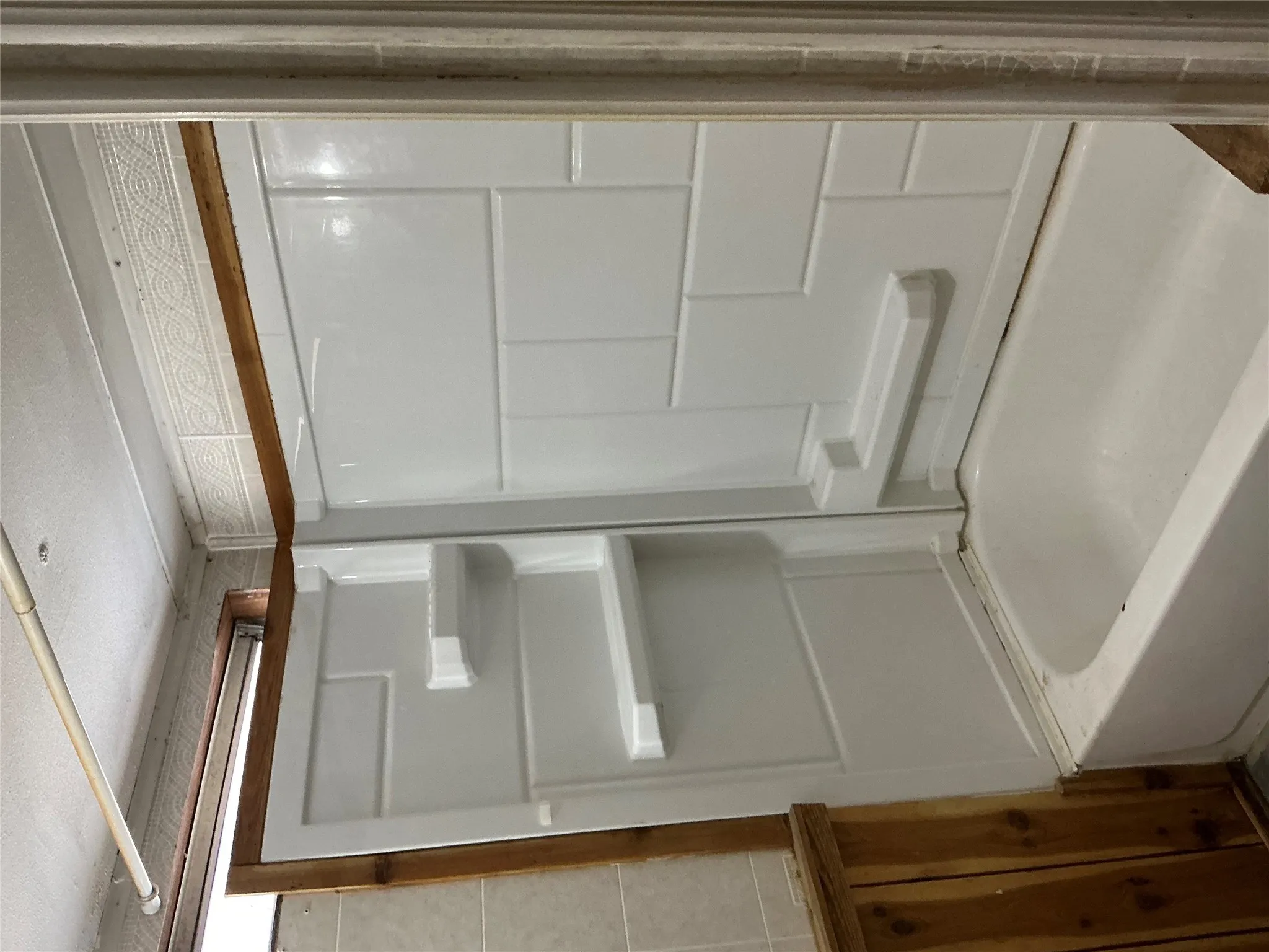Manufactured Home For Sale in Hood County , 2517 Deer Trl, Granbury, Texas 76048, 5 Bedroom, 3 Bathroom, 3 Garage spaces, 1,900 Sqft, built in 1975, mls#21378170, Real Estate Agent in Granbury, Homes For Sale in Hood county, Homes For Sale in Granbury, Realtor in Granbury Texas, Real Estate Brokerage Independent Realty Texas, Luminita Cordes Realtor